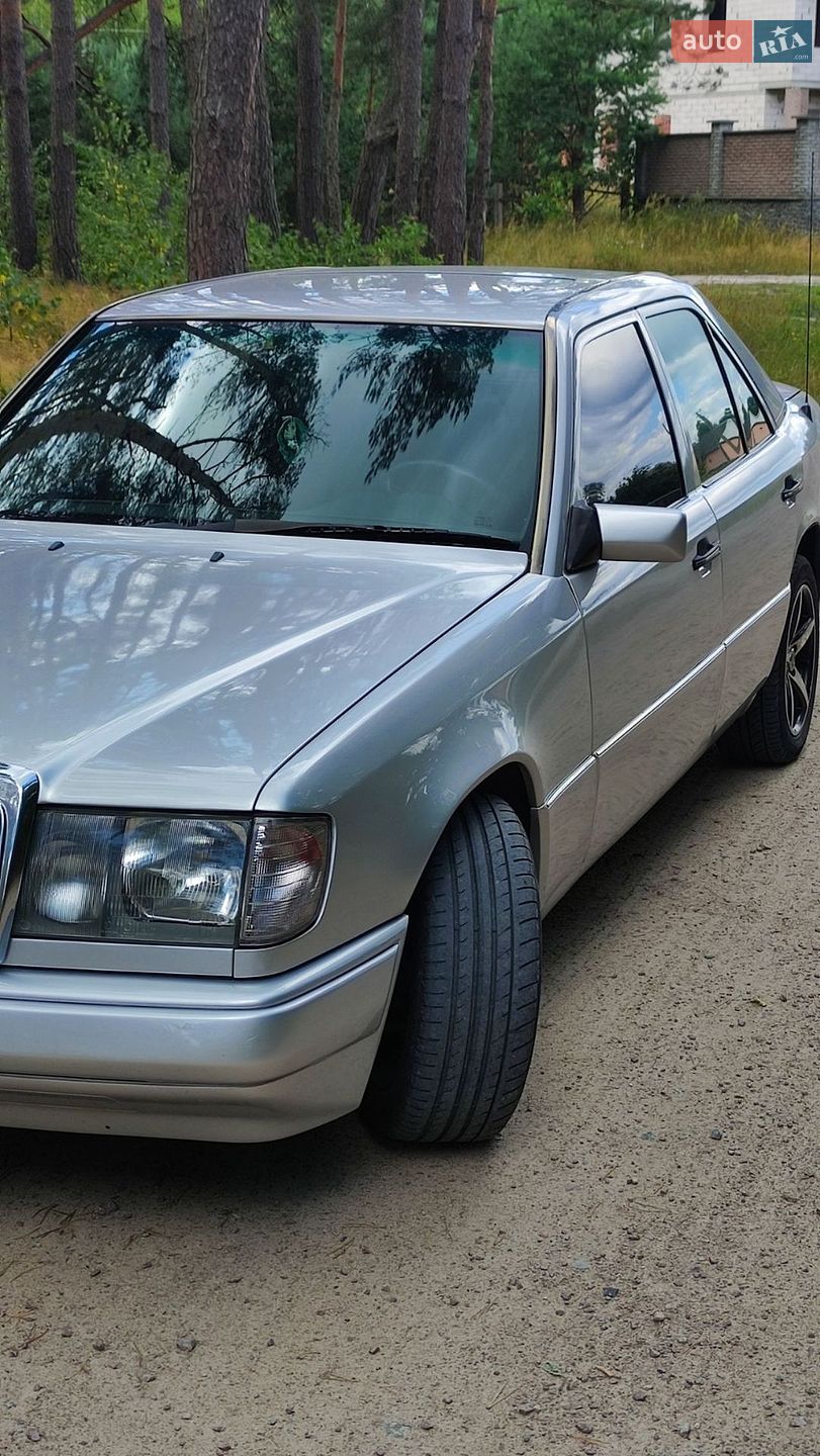 Mercedes-Benz E-Class 1992 VIN WDB1240261B725056 фото оголошення 56 з 57
