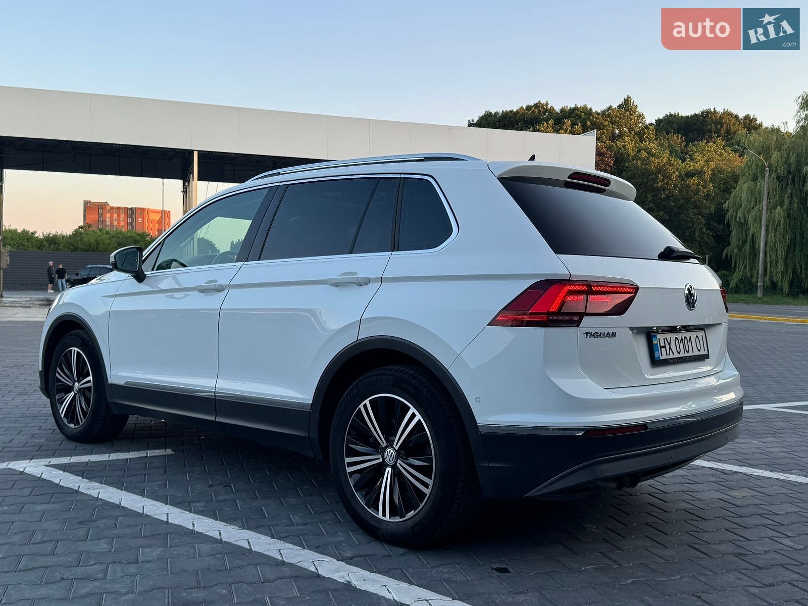 Volkswagen Tiguan 2019 VIN WVGZZZ5NZLW854512 фото оголошення 28 з 38