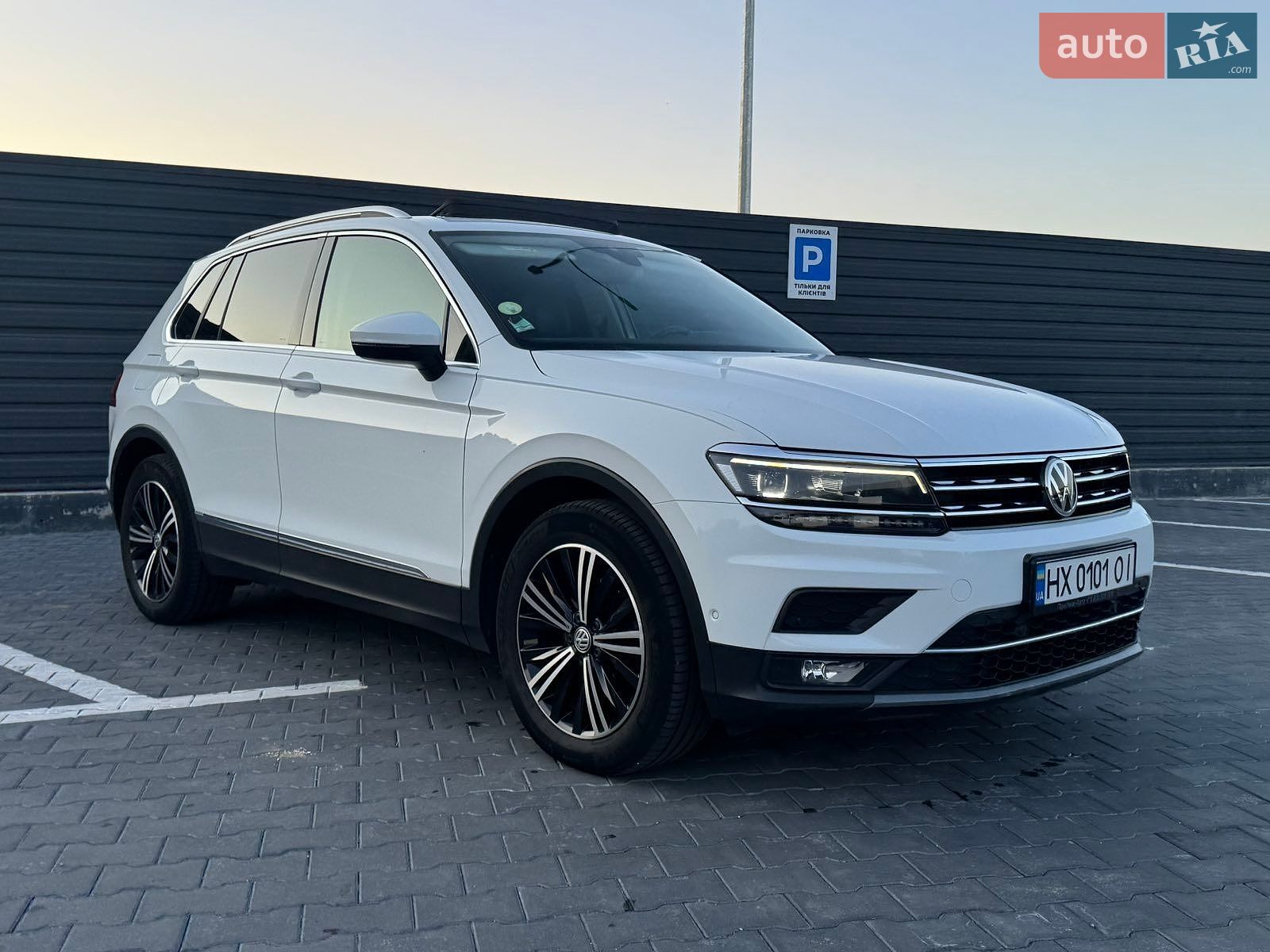 Volkswagen Tiguan 2019 VIN WVGZZZ5NZLW854512 фото оголошення 36 з 38