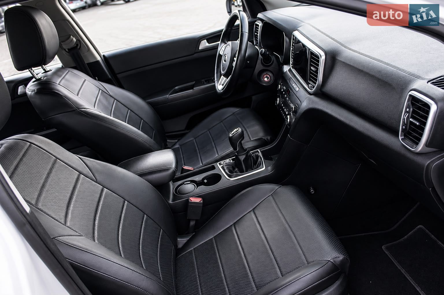 Kia Sportage 2021 VIN U5YPG814AML054864 фото оголошення 14 з 18