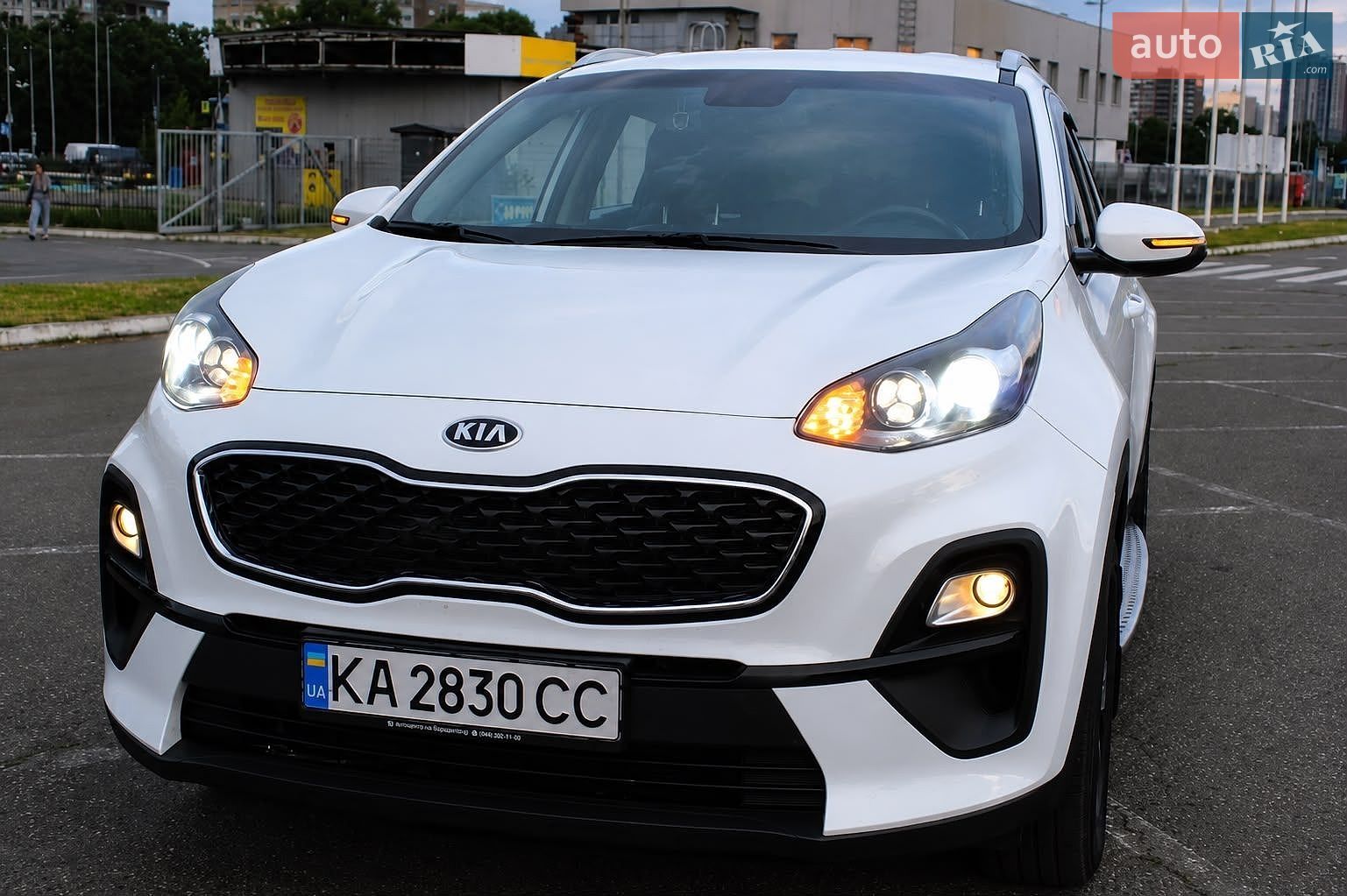 Kia Sportage 2021 VIN U5YPG814AML054864 фото оголошення 4 з 18