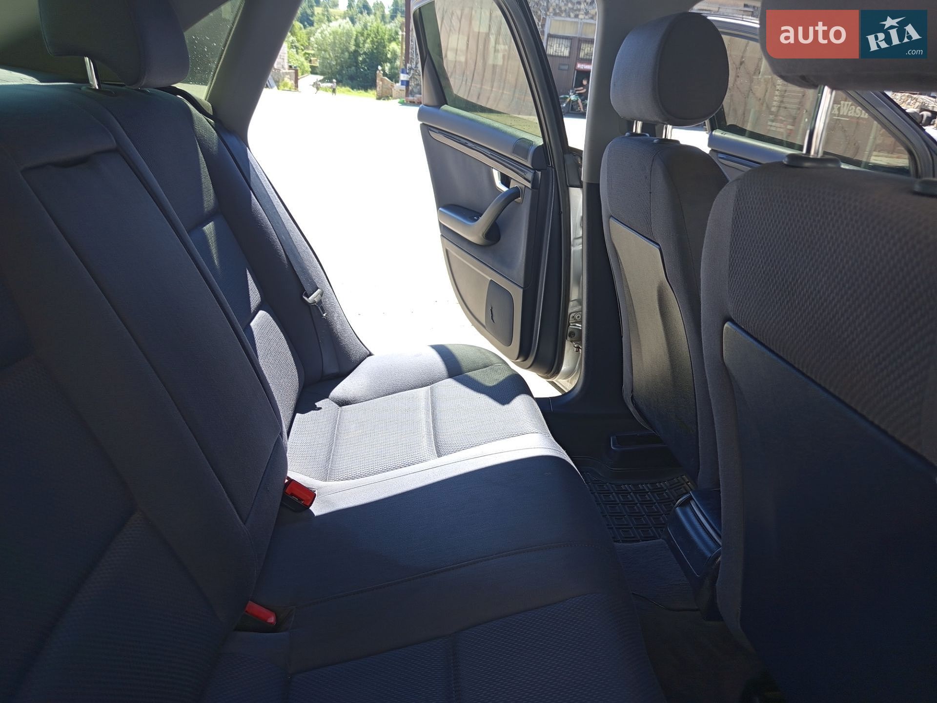 Audi A4 2001 VIN WAUZZZ8EZ1A017338 фото оголошення 5 з 6