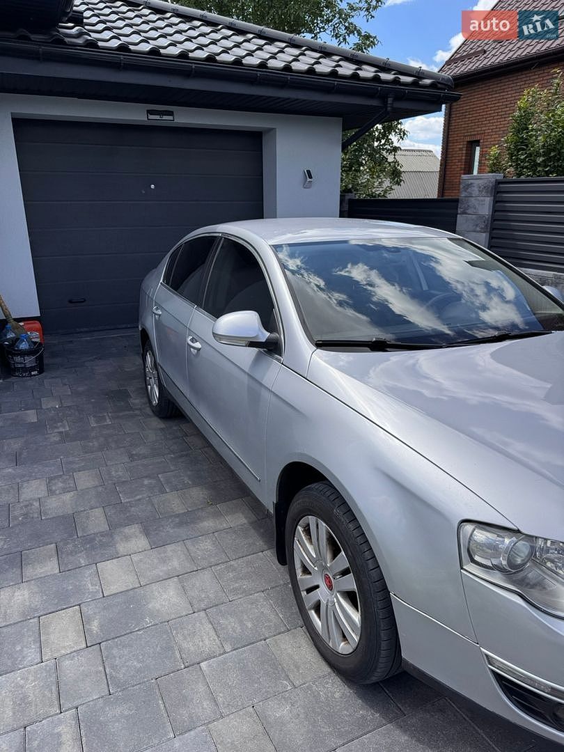 Volkswagen Passat 2005 VIN WVWZZZ3CZ6P033152 фото оголошення 3 з 16