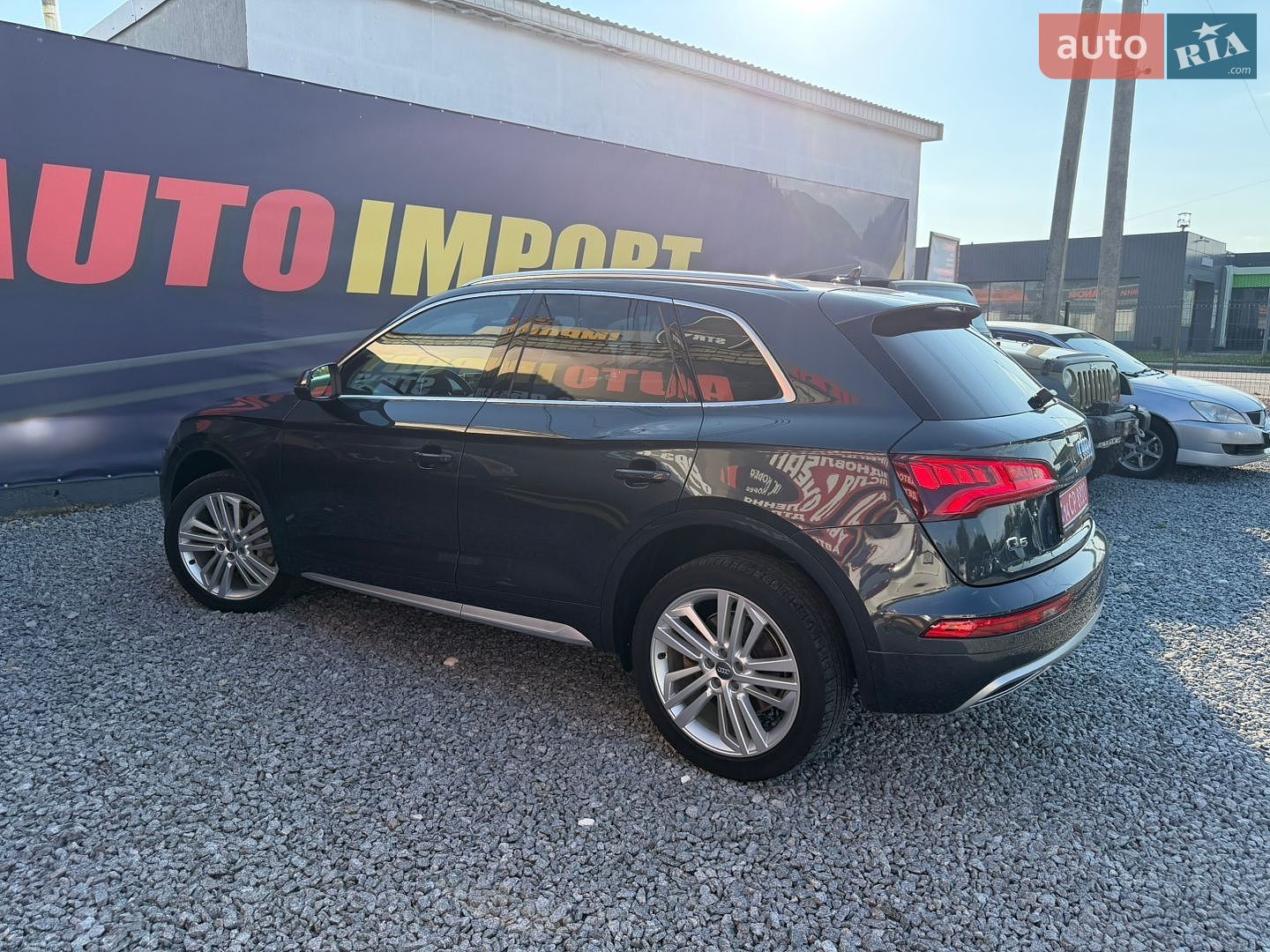 Audi Q5 2018 VIN WA1BNAFYXJ2102712 фото оголошення 4 з 49
