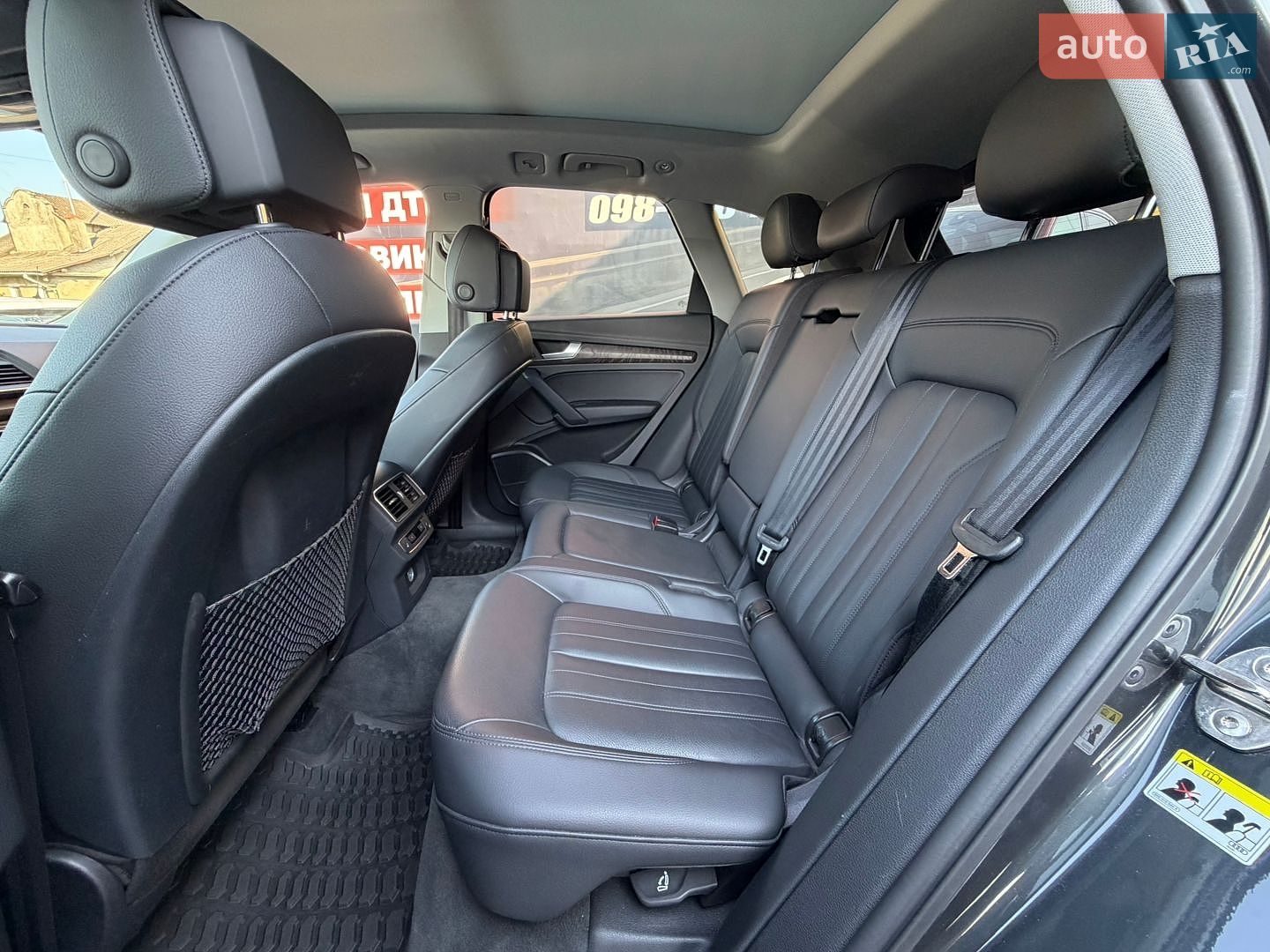 Audi Q5 2018 VIN WA1BNAFYXJ2102712 фото оголошення 19 з 49