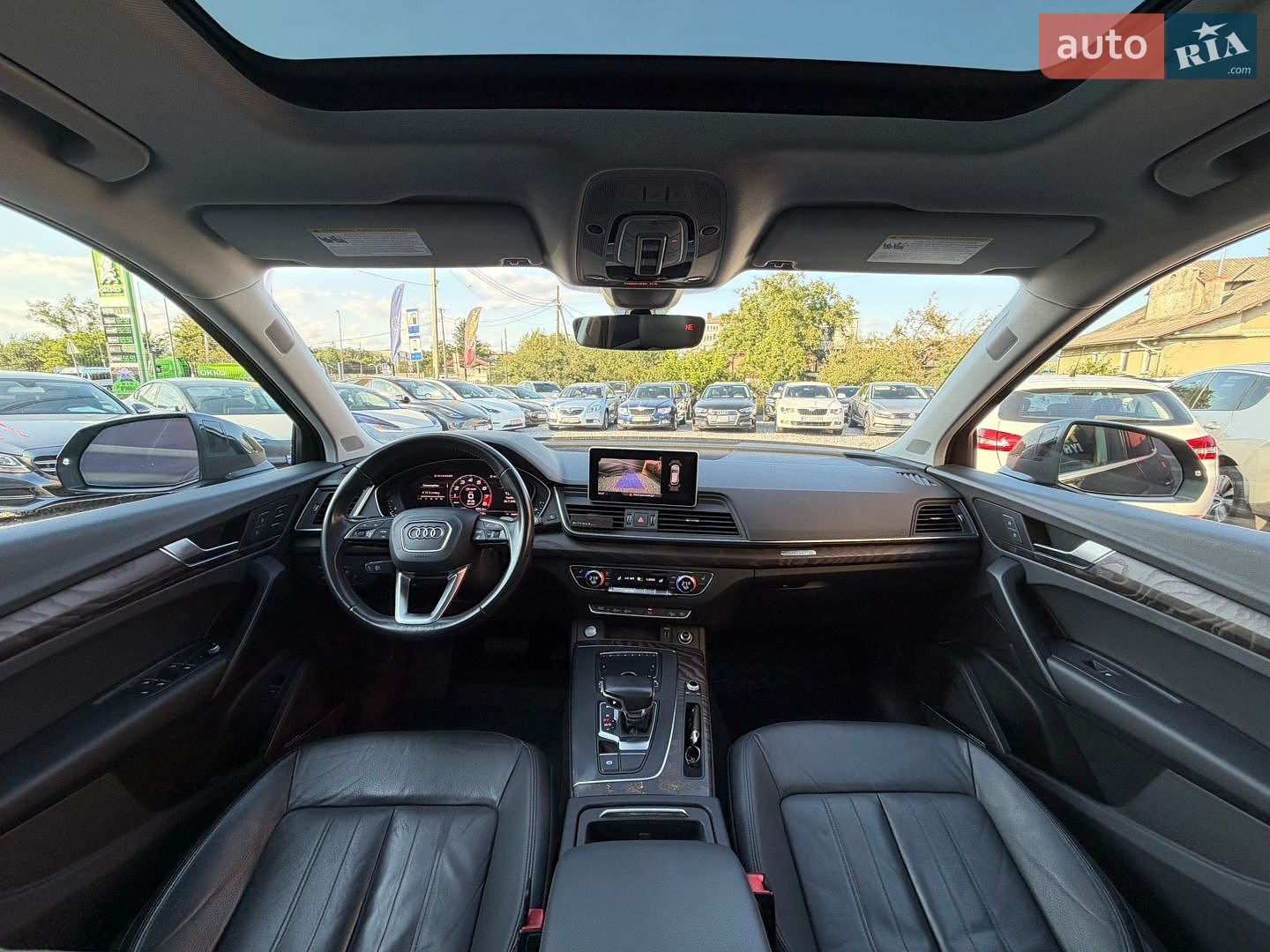 Audi Q5 2018 VIN WA1BNAFYXJ2102712 фото оголошення 26 з 49