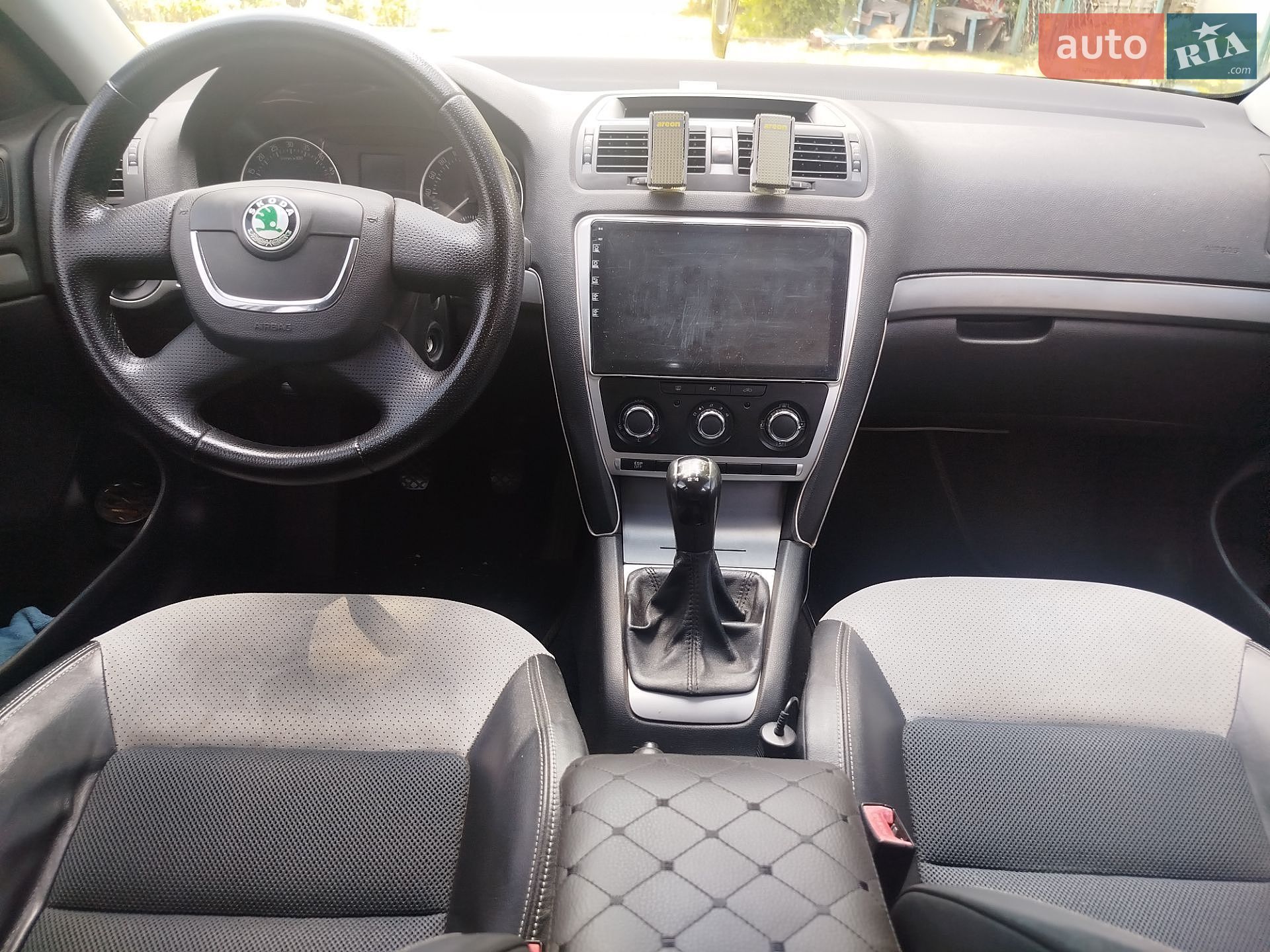 Skoda Octavia 2010 VIN TMBCA41Z8BB152405 фото оголошення 7 з 10