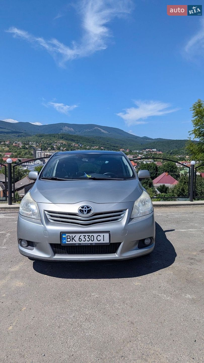 Toyota Verso 2012 VIN NMTDD26R60R071433 фото оголошення 3 з 24