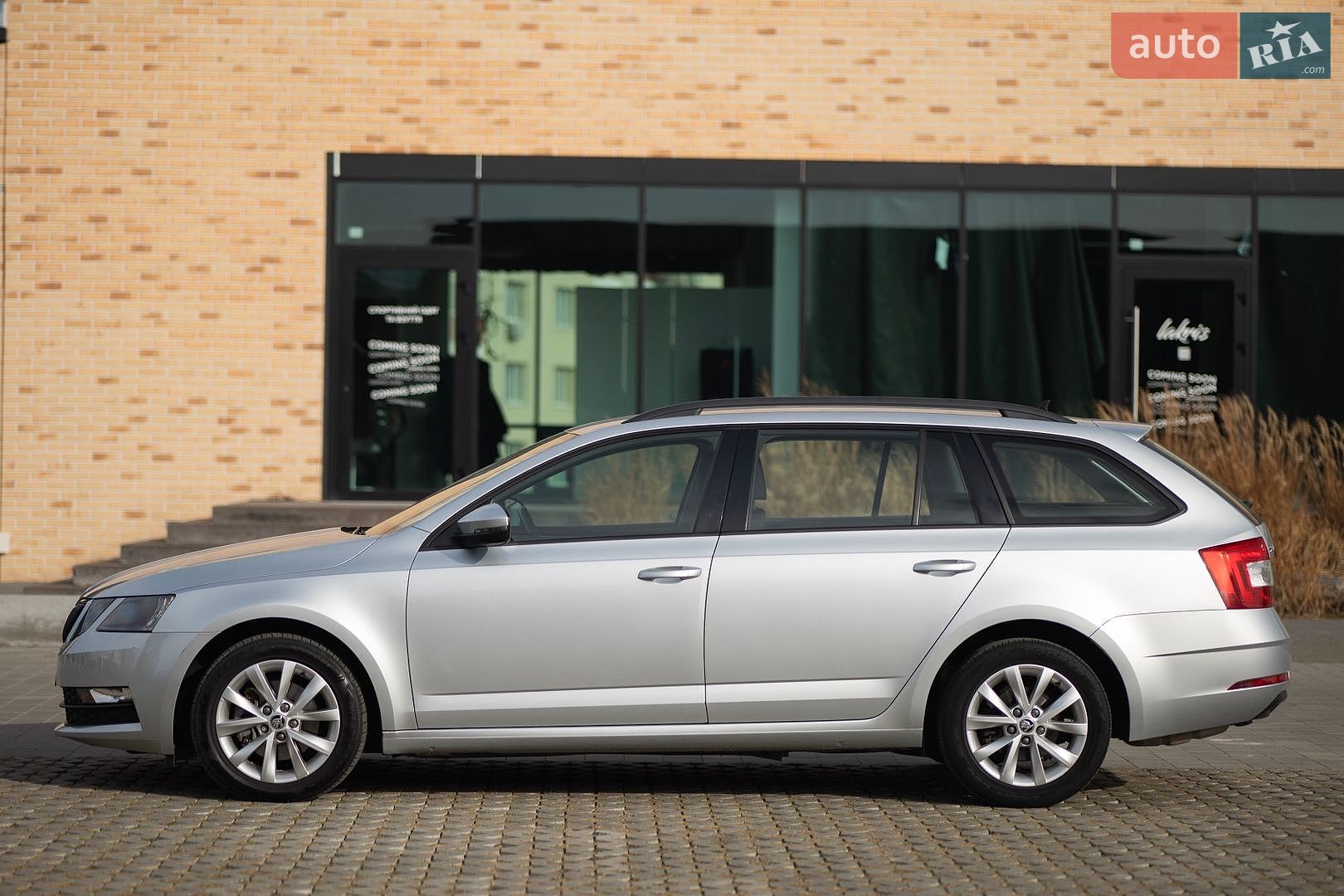 Skoda Octavia 2020 VIN TMBJH7NE6L0167137 фото оголошення 4 з 21