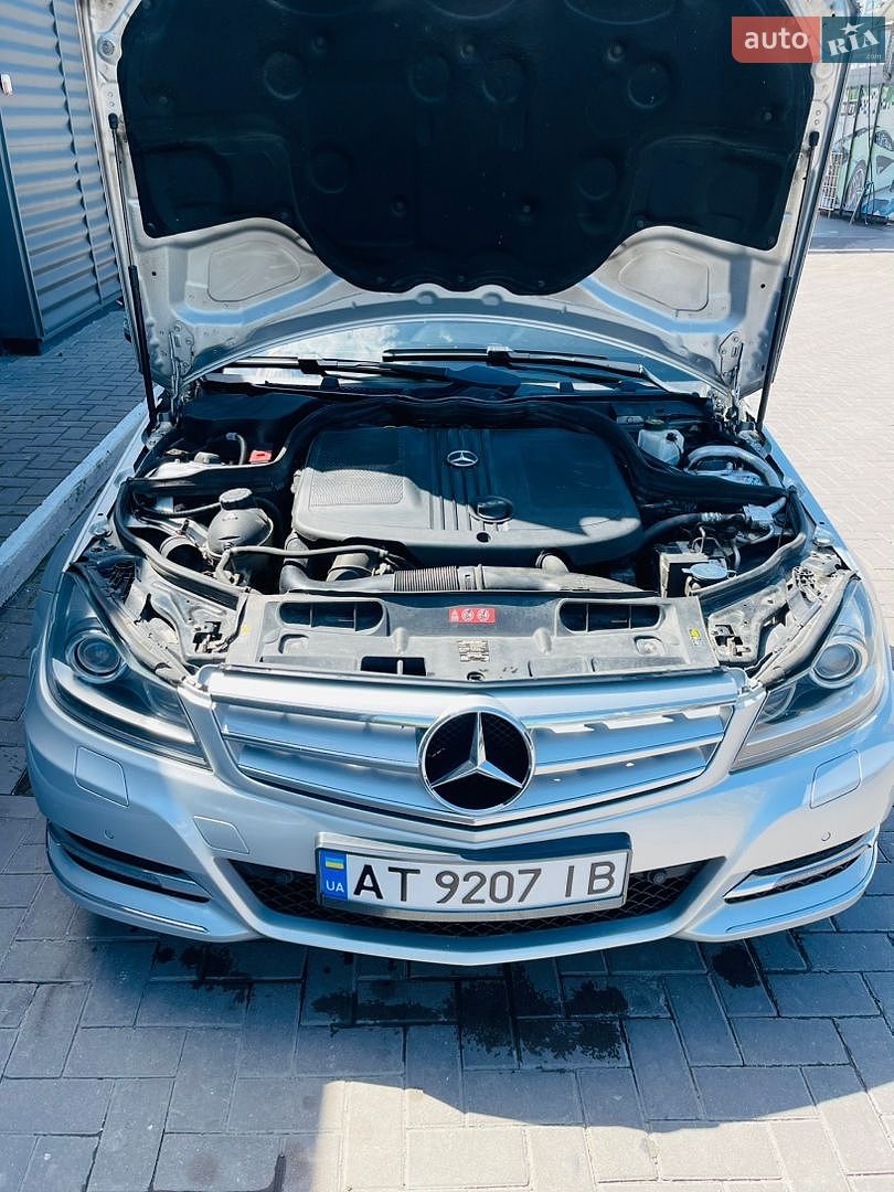 Mercedes-Benz C-Class 2013 VIN WDD2042011G212640 фото оголошення 2 з 16