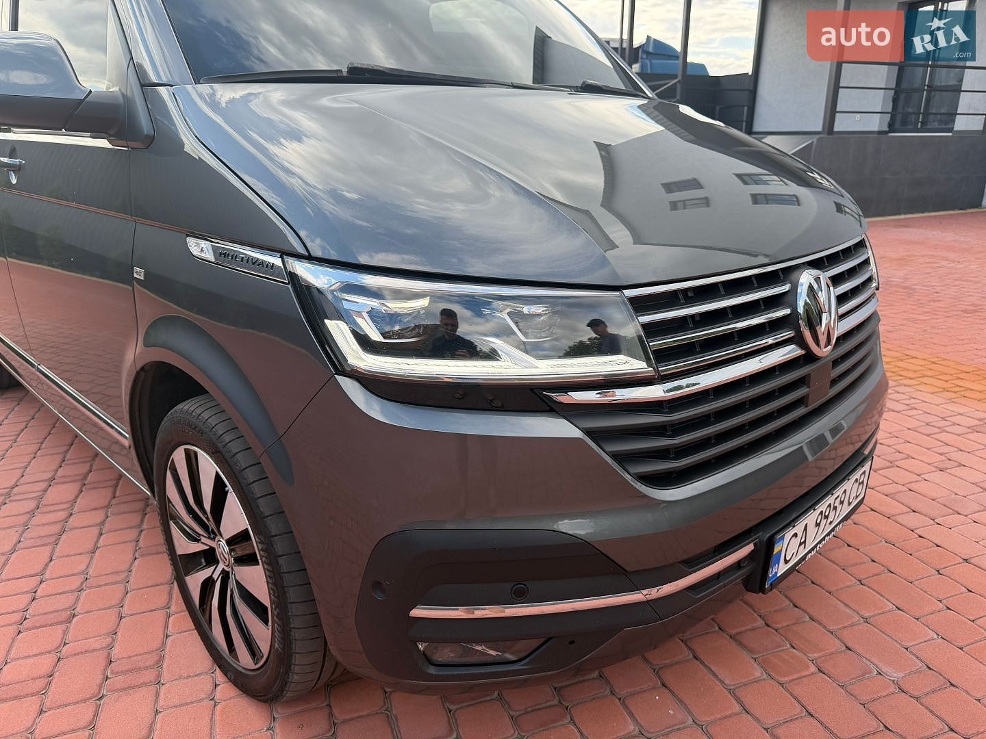 Volkswagen Multivan 2019 VIN WV2ZZZ7HZLH001653 фото оголошення 22 з 62
