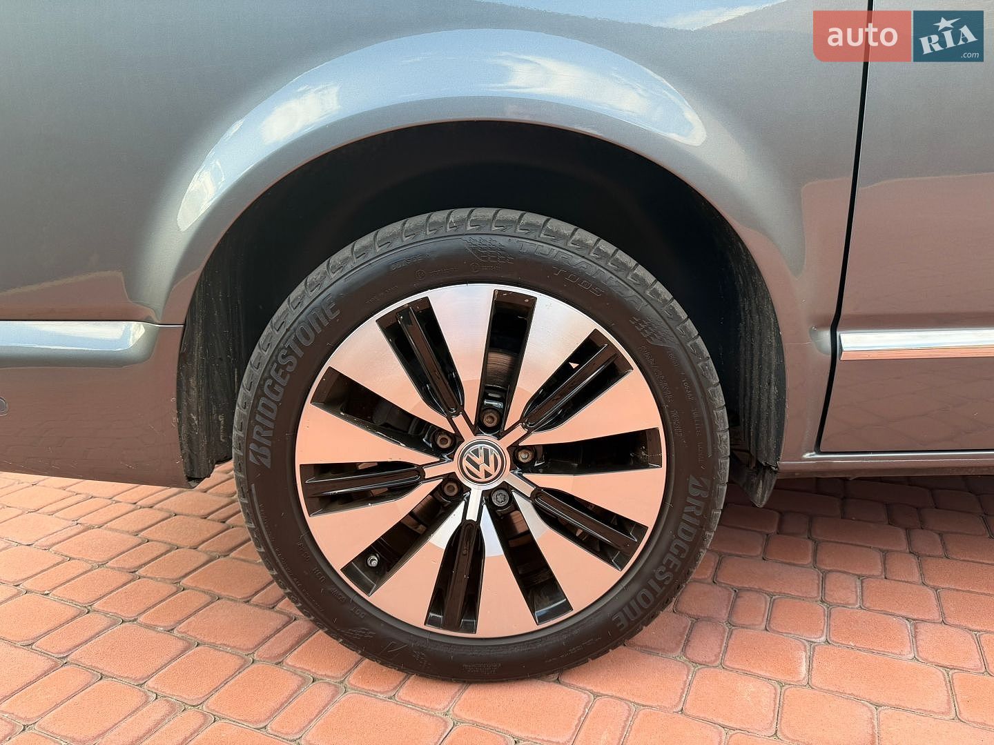 Volkswagen Multivan 2019 VIN WV2ZZZ7HZLH001653 фото оголошення 23 з 62