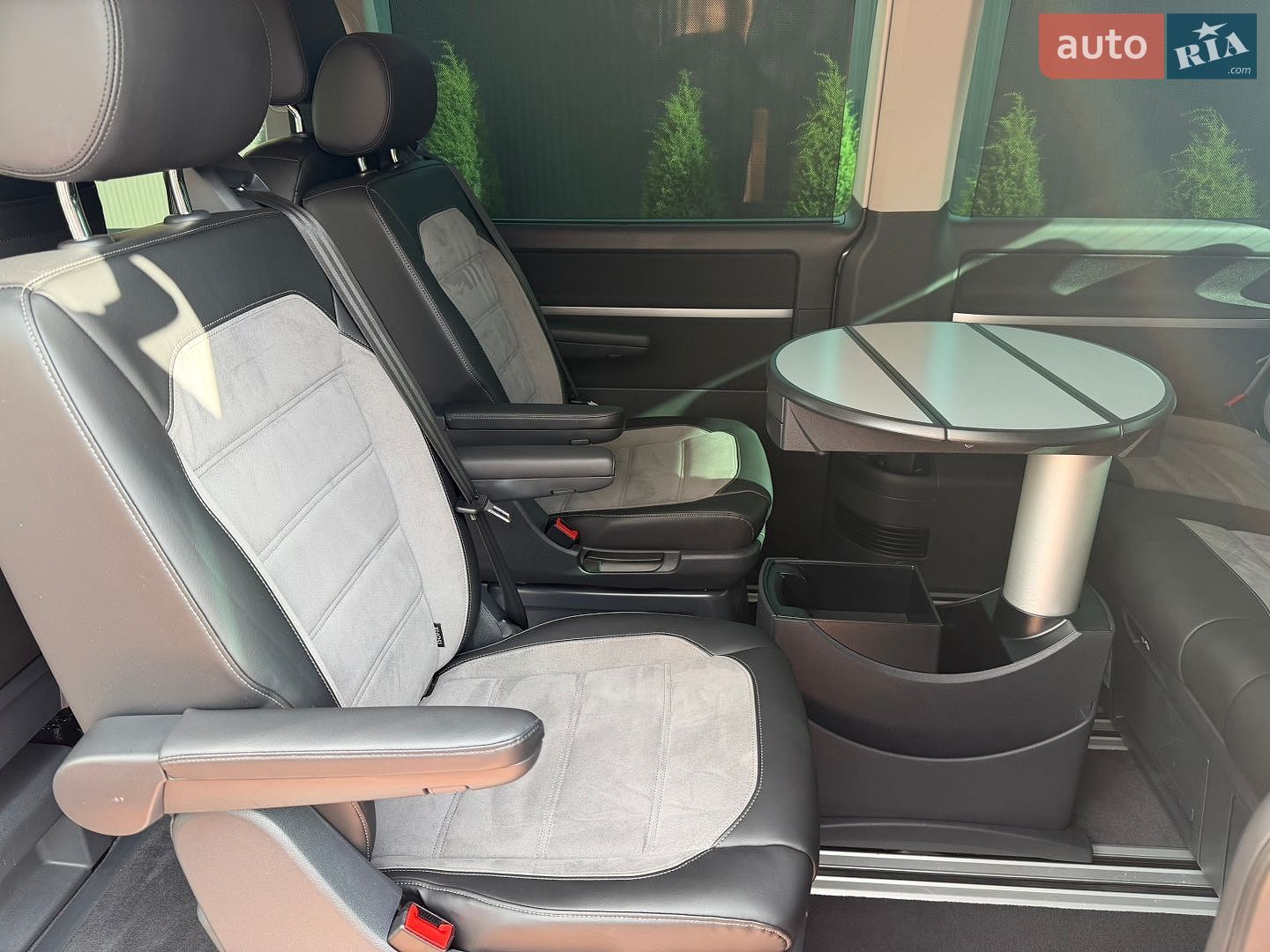 Volkswagen Multivan 2019 VIN WV2ZZZ7HZLH001653 фото оголошення 35 з 62