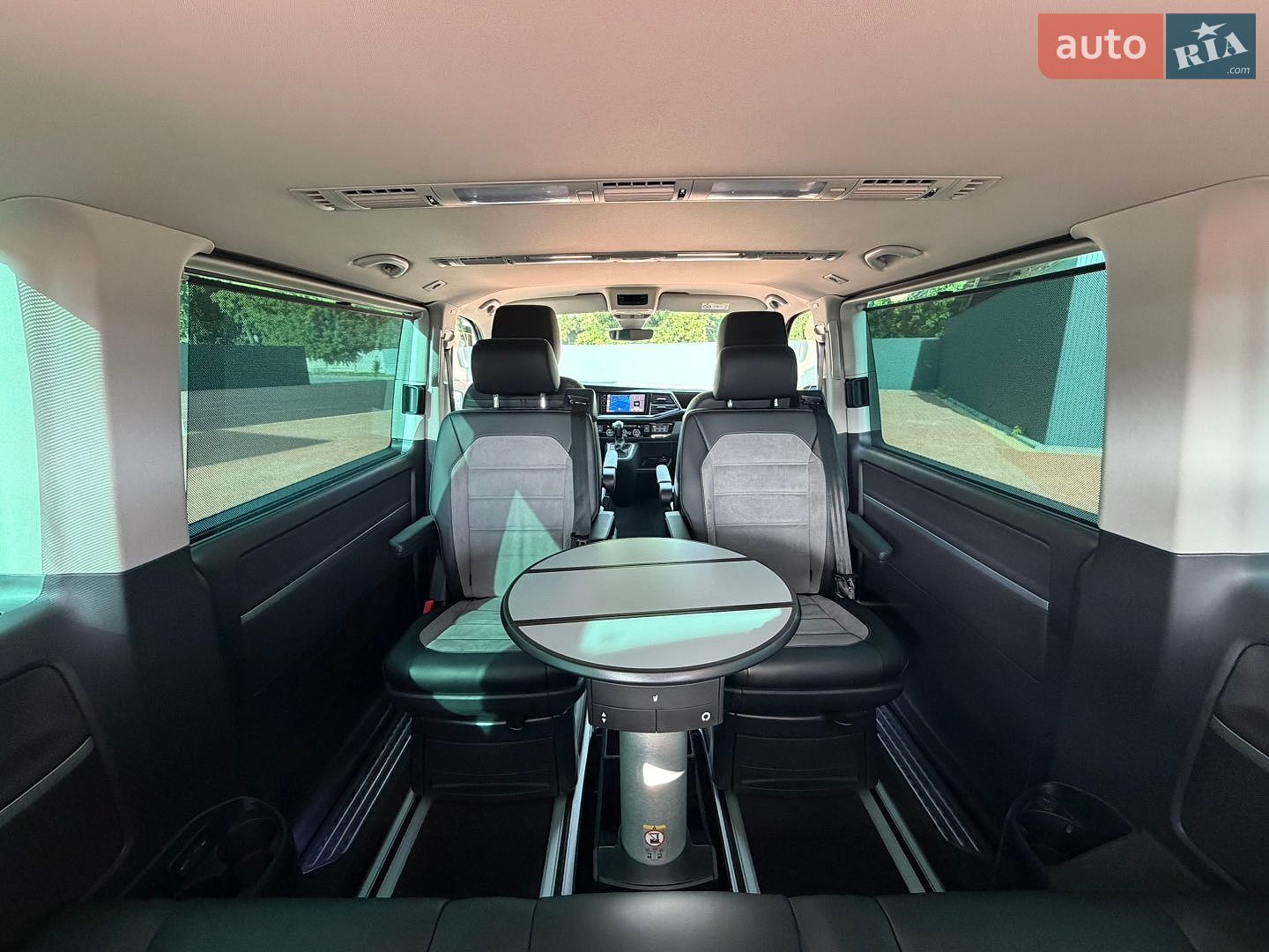 Volkswagen Multivan 2019 VIN WV2ZZZ7HZLH001653 фото оголошення 37 з 62