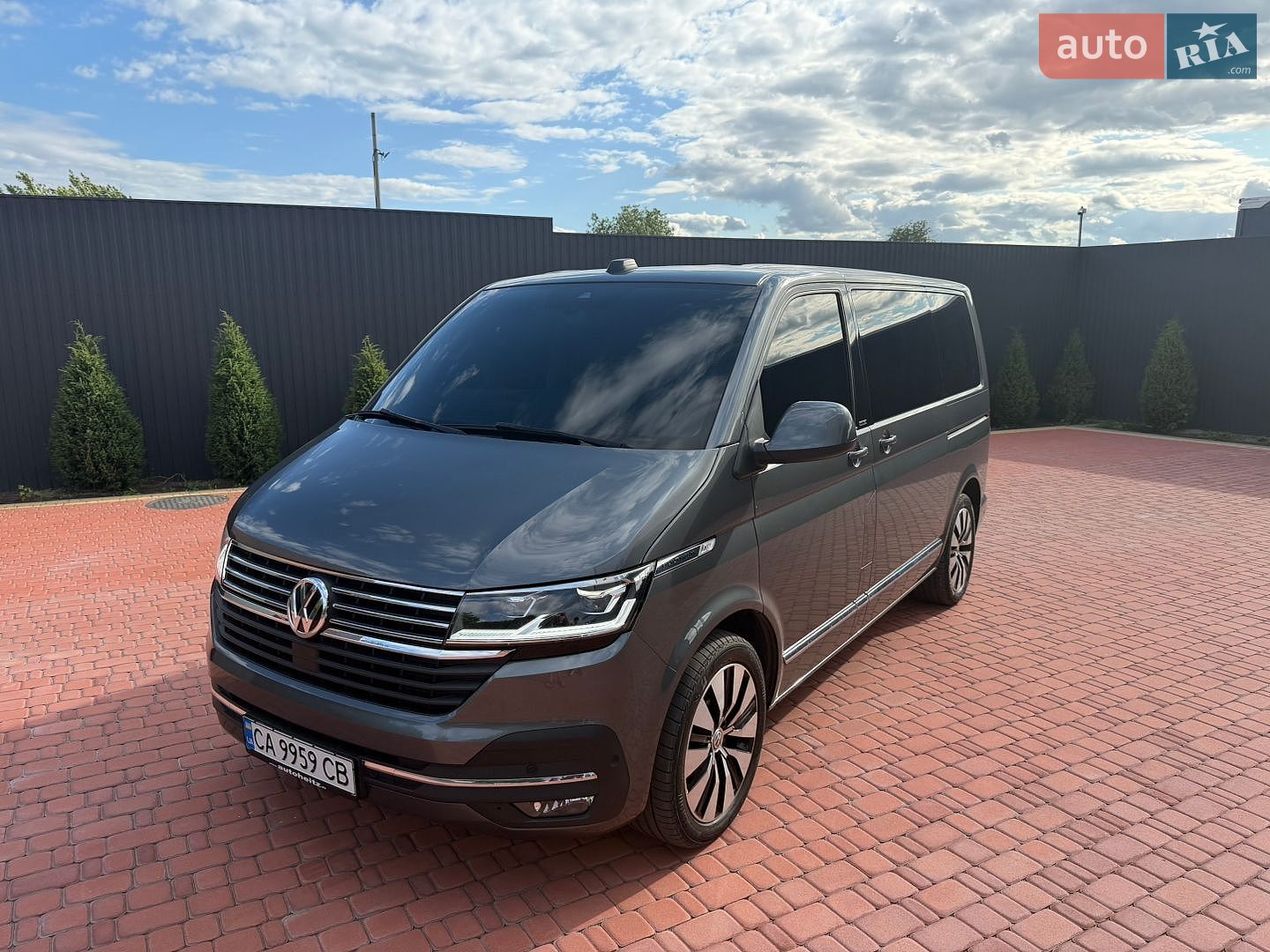 Volkswagen Multivan 2019 VIN WV2ZZZ7HZLH001653 фото оголошення 54 з 62