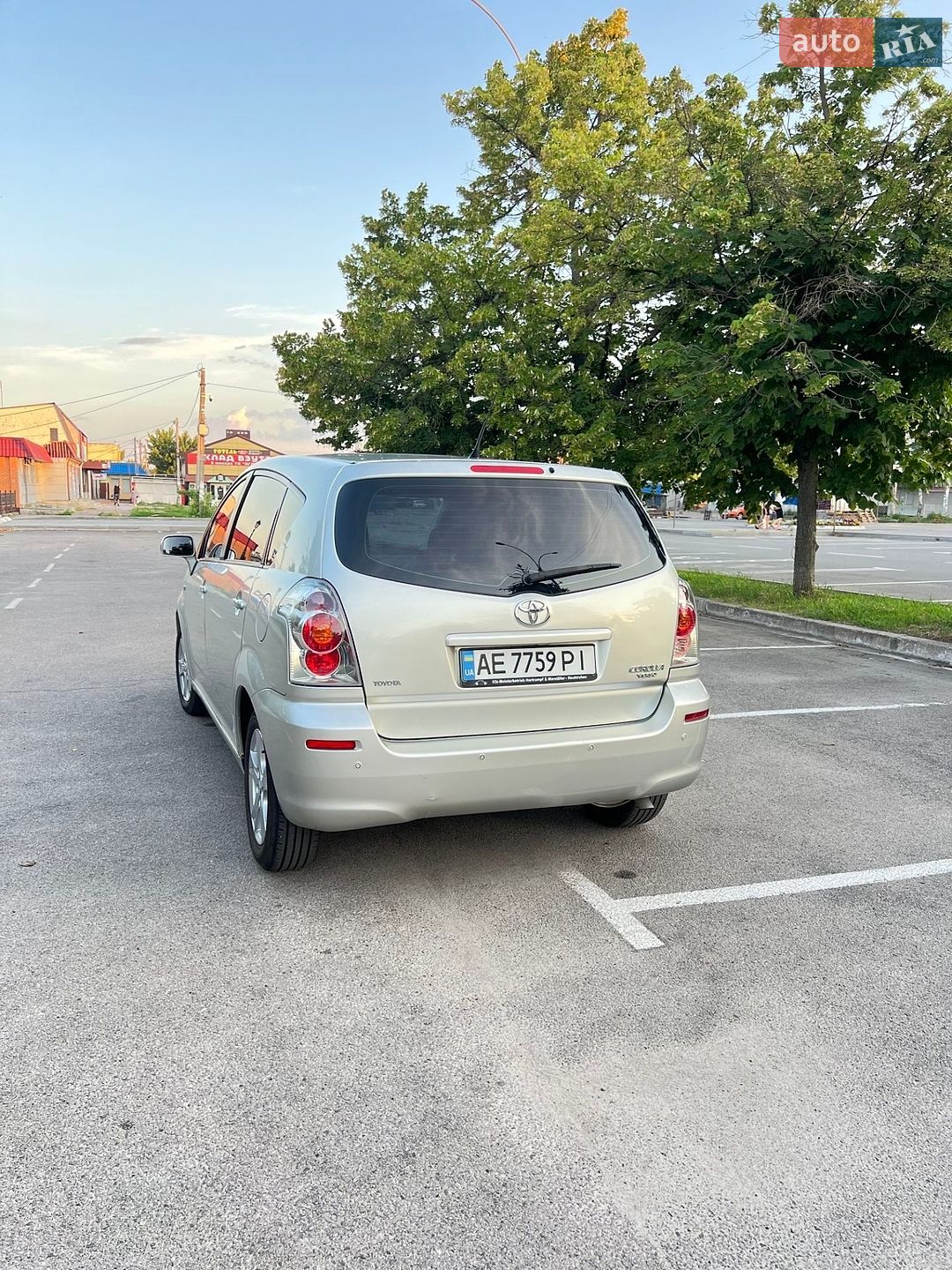 Toyota Corolla Verso 2005 VIN NMTER16R60R056995 фото оголошення 3 з 12