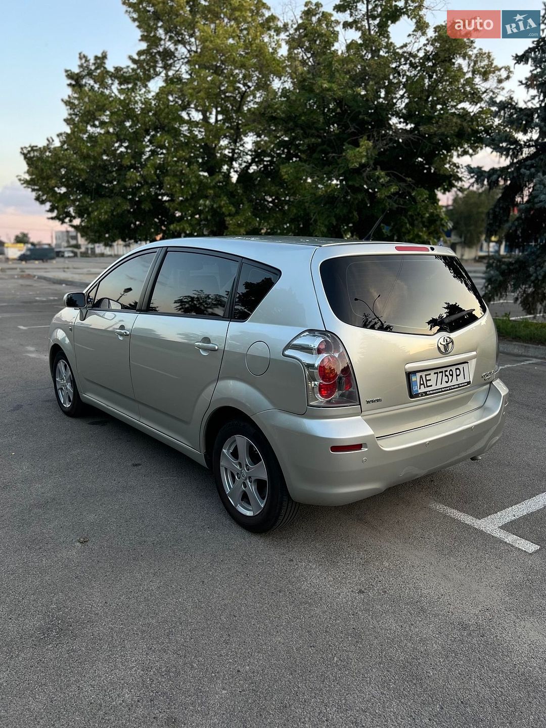 Toyota Corolla Verso 2005 VIN NMTER16R60R056995 фото оголошення 2 з 12