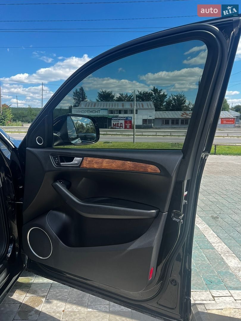 Audi Q5 2011 VIN WA1WFCFP3BA101698 фото оголошення 52 з 81