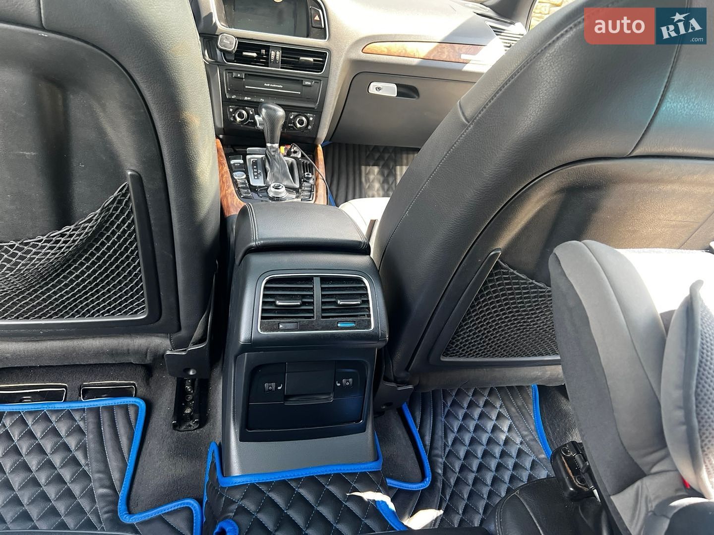 Audi Q5 2011 VIN WA1WFCFP3BA101698 фото оголошення 70 з 81