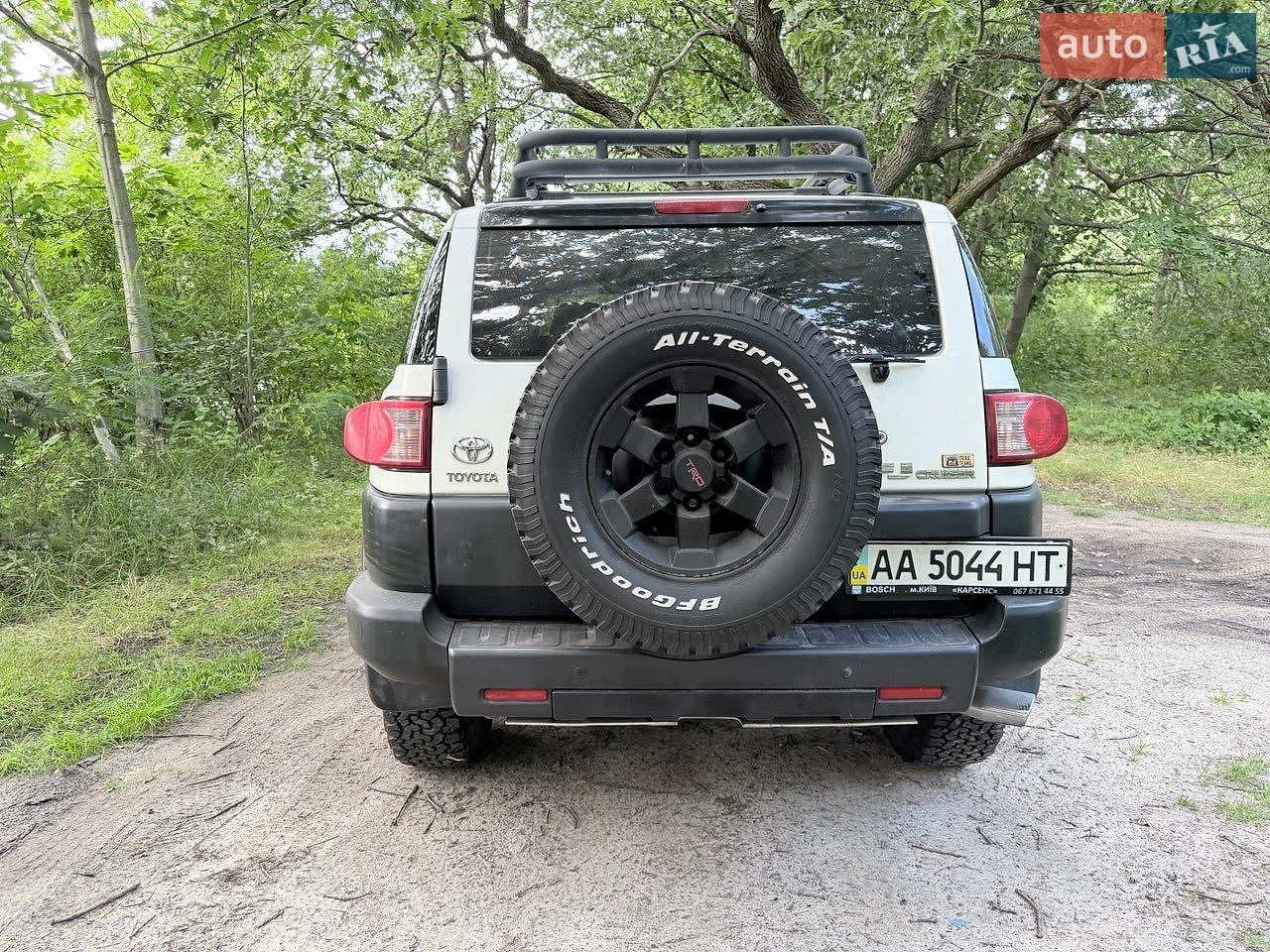 Toyota FJ Cruiser 2008 VIN JTEBU11F78K042330 фото оголошення 13 з 32