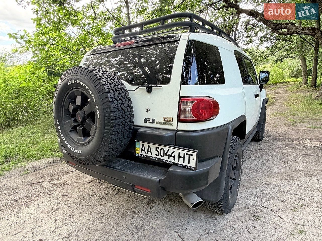 Toyota FJ Cruiser 2008 VIN JTEBU11F78K042330 фото оголошення 16 з 32