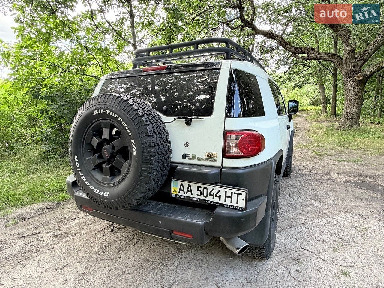 Toyota FJ Cruiser 2008 VIN JTEBU11F78K042330 фото оголошення 18 з 32