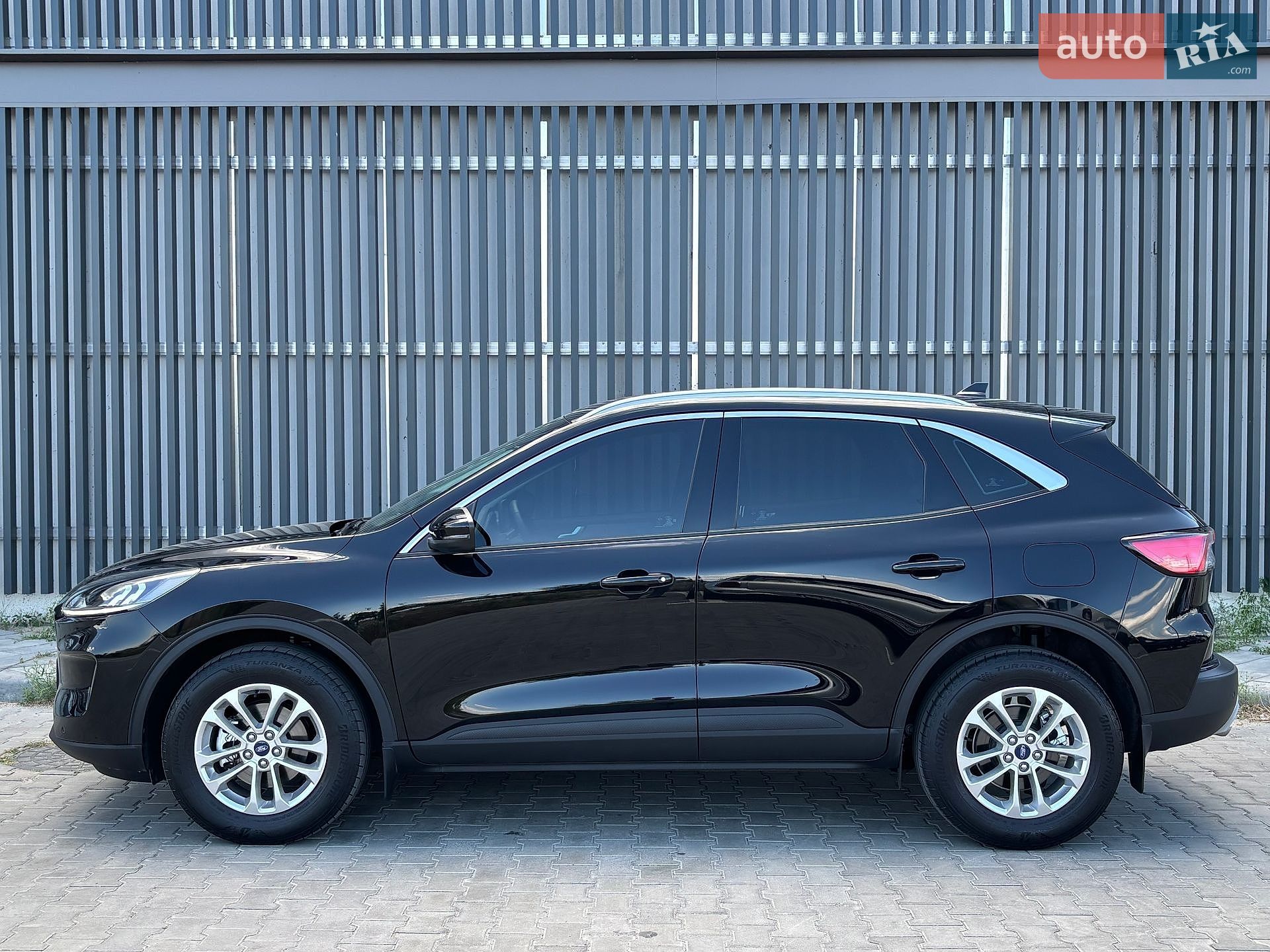 Ford Kuga 2022 VIN WF0FXXWPMFNR72590 фото оголошення 13 з 51