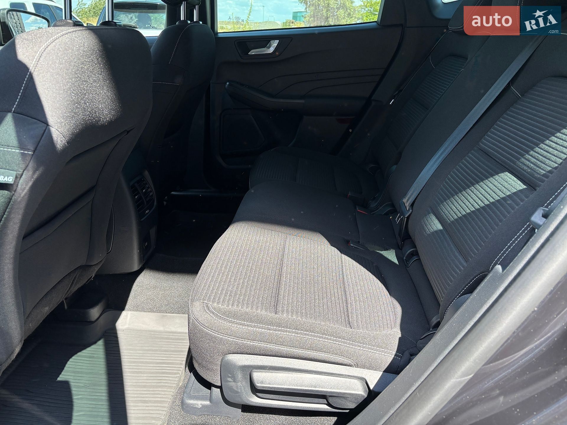 Ford Kuga 2022 VIN WF0FXXWPMFNR72590 фото оголошення 44 з 51
