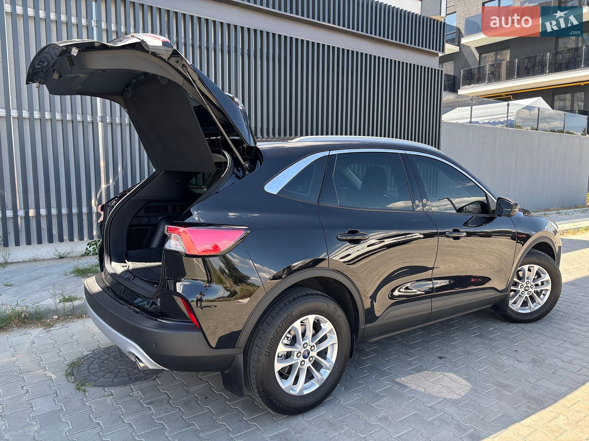 Ford Kuga 2022 VIN WF0FXXWPMFNR72590 фото оголошення 50 з 51