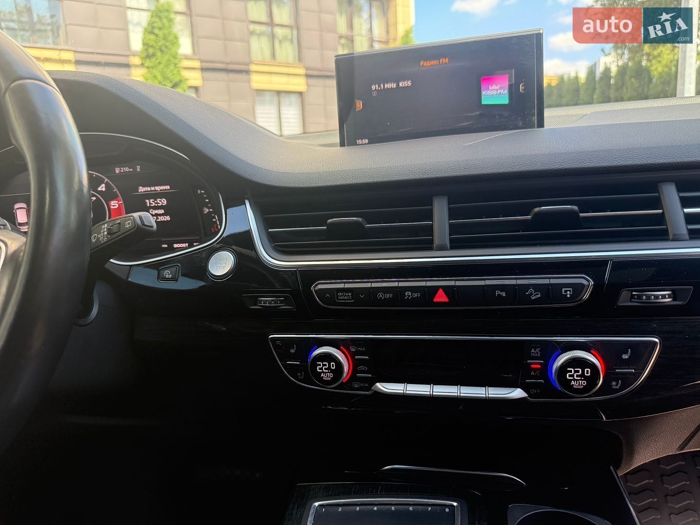 Audi Q7 2016 VIN WA1VAAF74HD018948 фото оголошення 5 з 28