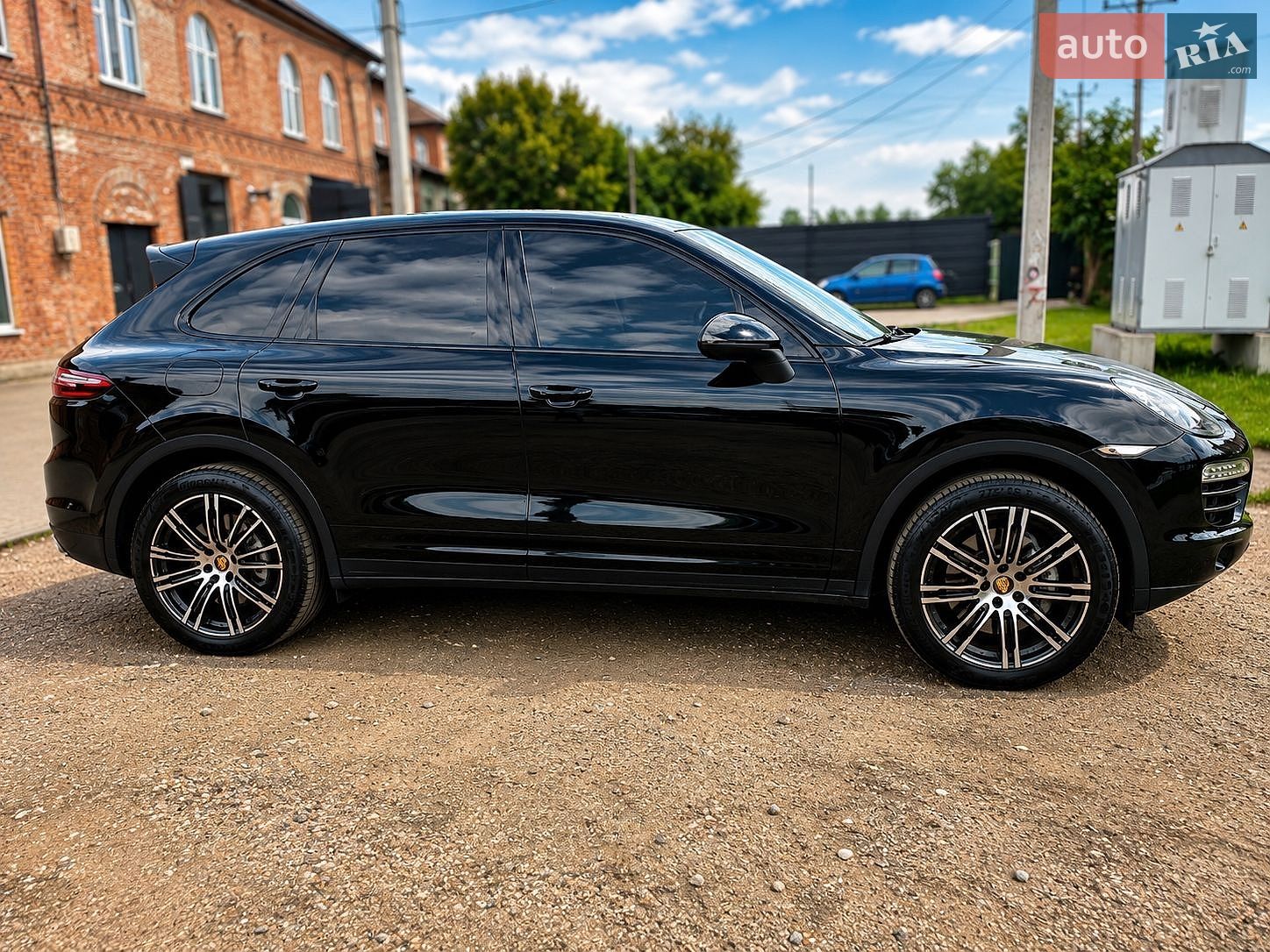 Porsche Cayenne 2013 VIN WP1AF2A29DLA42197 фото оголошення 2 з 7