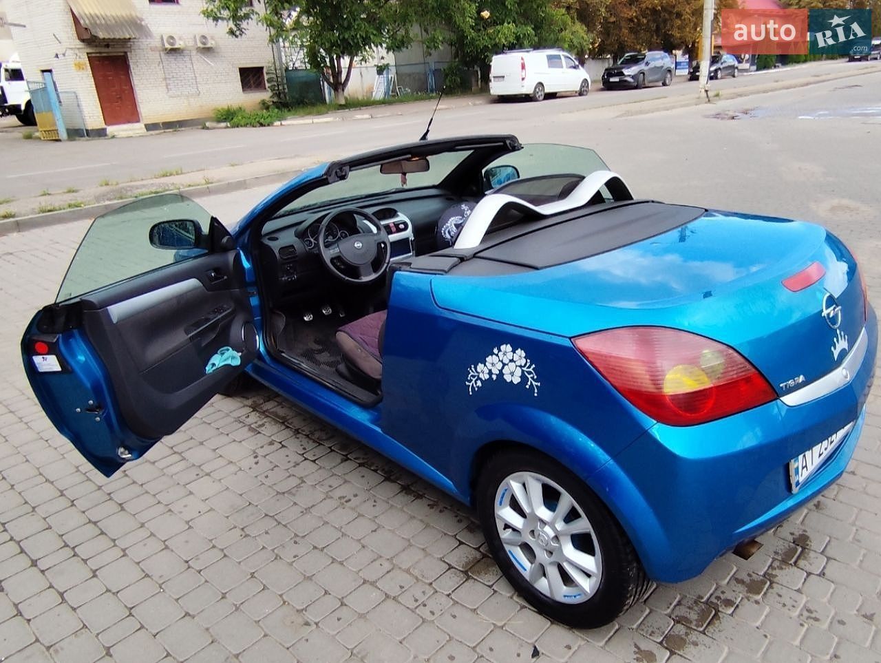 Opel Tigra 2005 VIN W0L0XCR975E035173 фото оголошення 3 з 10