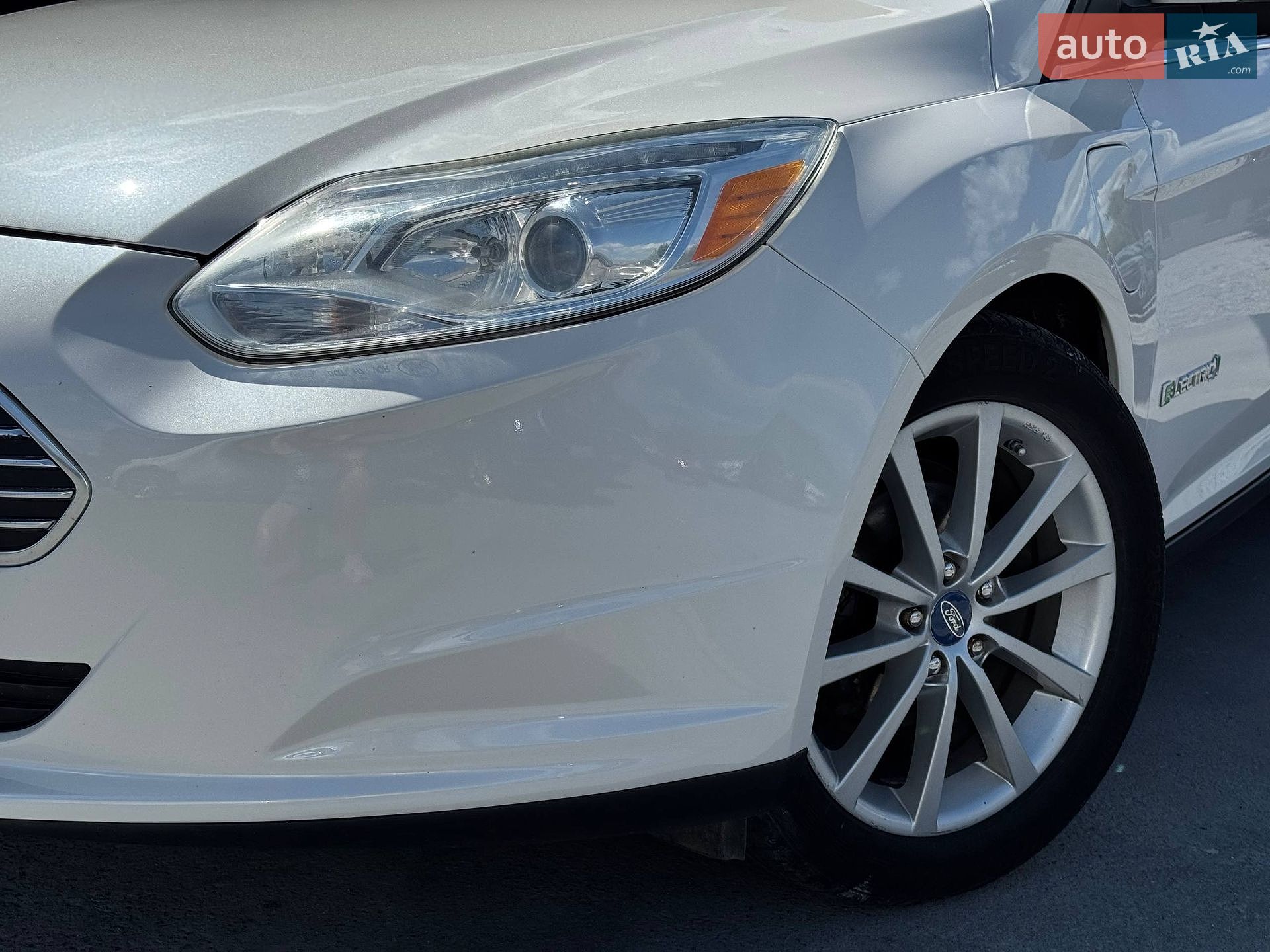 Ford Focus 2017 VIN 1FADP3R44HL226465 фото оголошення 4 з 61