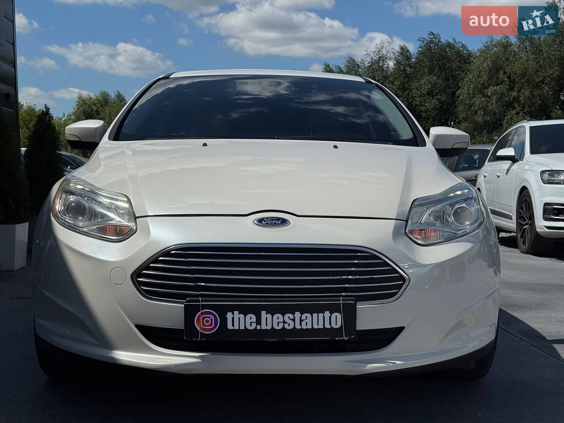 Ford Focus 2017 VIN 1FADP3R44HL226465 фото оголошення 12 з 61