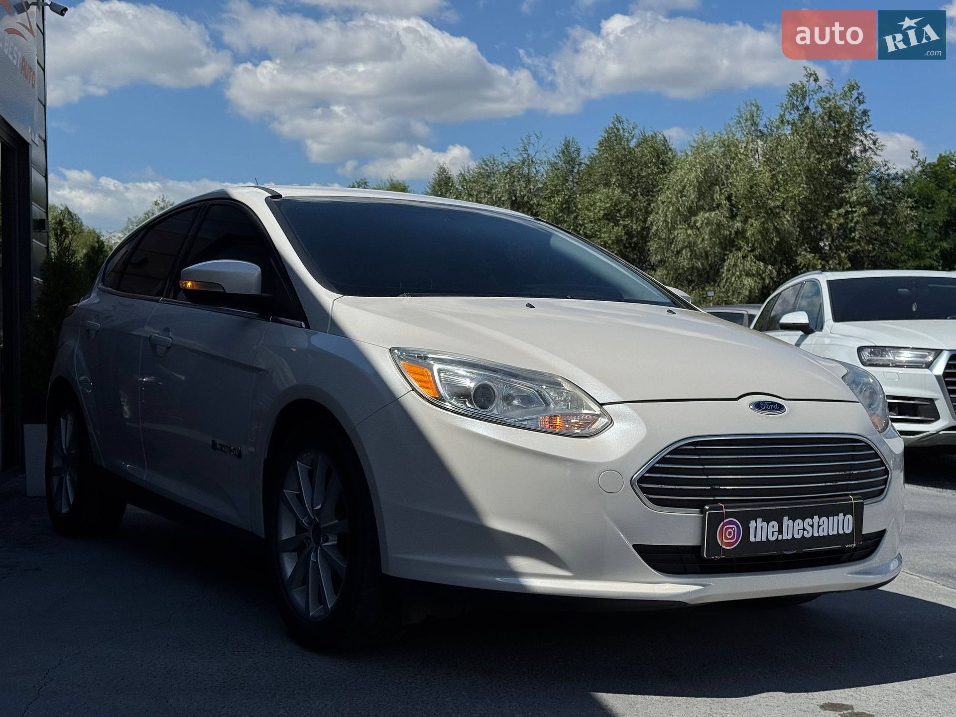 Ford Focus 2017 VIN 1FADP3R44HL226465 фото оголошення 10 з 61