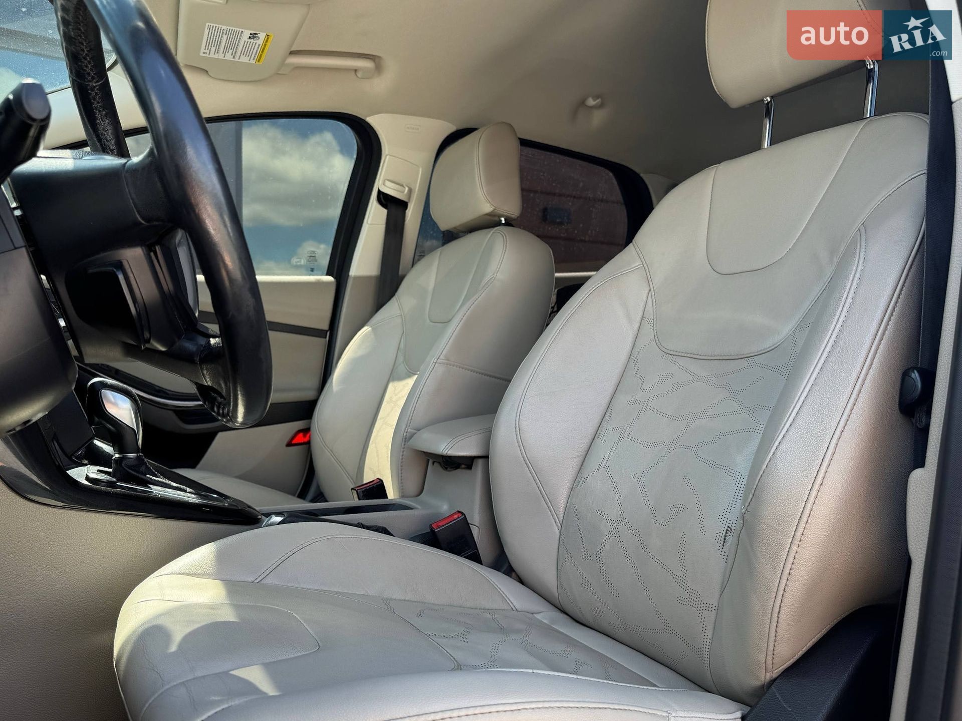 Ford Focus 2017 VIN 1FADP3R44HL226465 фото оголошення 29 з 61