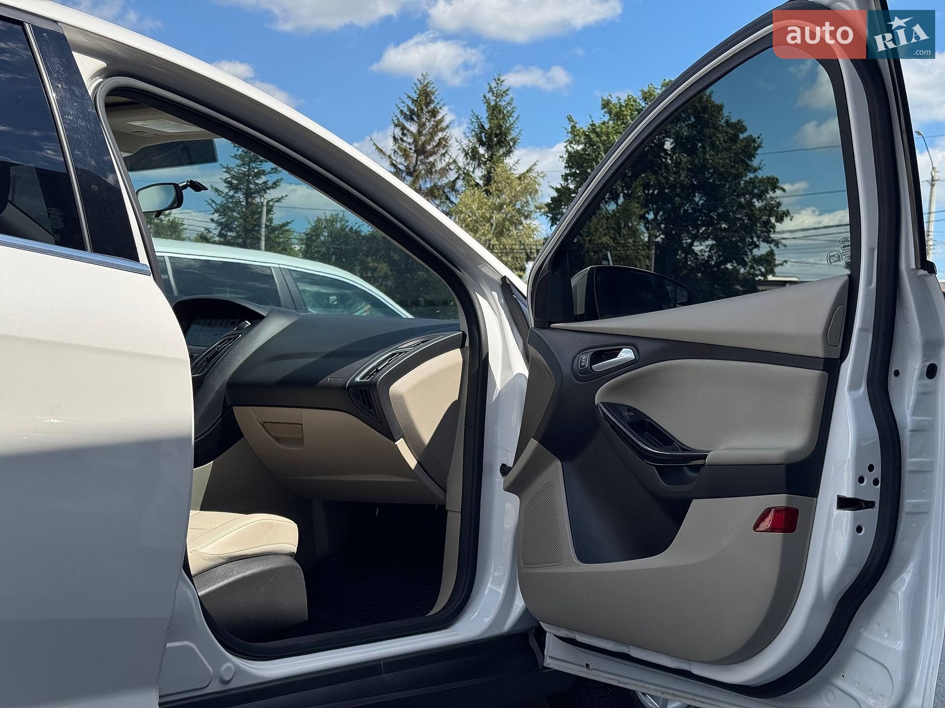 Ford Focus 2017 VIN 1FADP3R44HL226465 фото оголошення 52 з 61