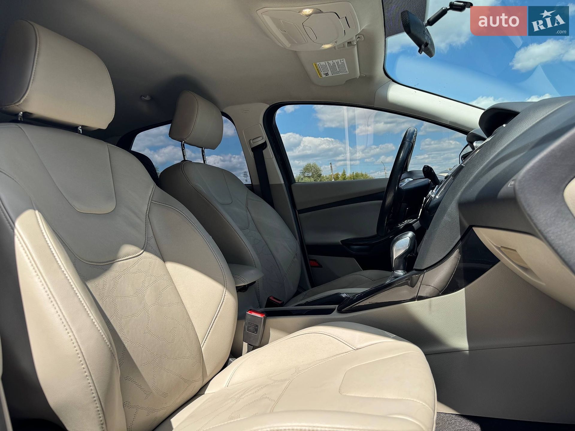 Ford Focus 2017 VIN 1FADP3R44HL226465 фото оголошення 56 з 61
