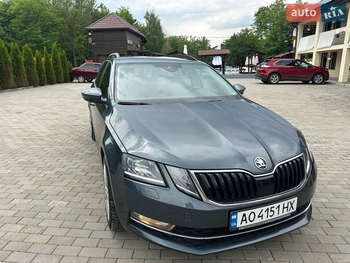 Skoda Octavia 2018 VIN TMBJJ7NE3J0249277 фото оголошення 2 з 67