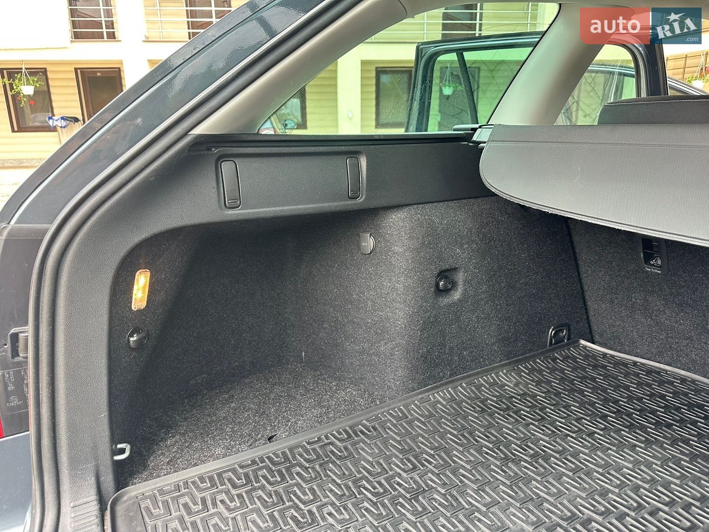 Skoda Octavia 2018 VIN TMBJJ7NE3J0249277 фото оголошення 8 з 67