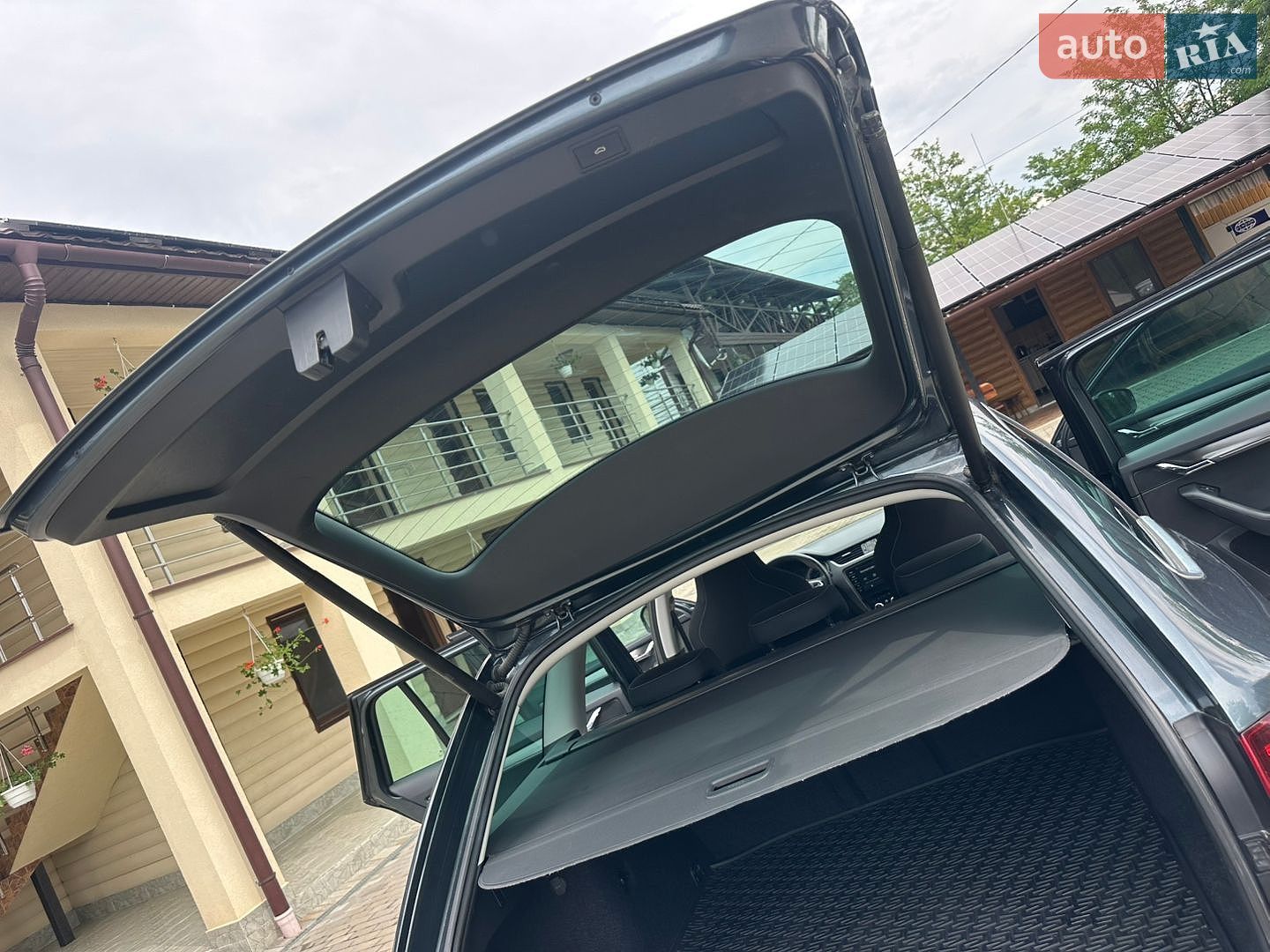 Skoda Octavia 2018 VIN TMBJJ7NE3J0249277 фото оголошення 14 з 67