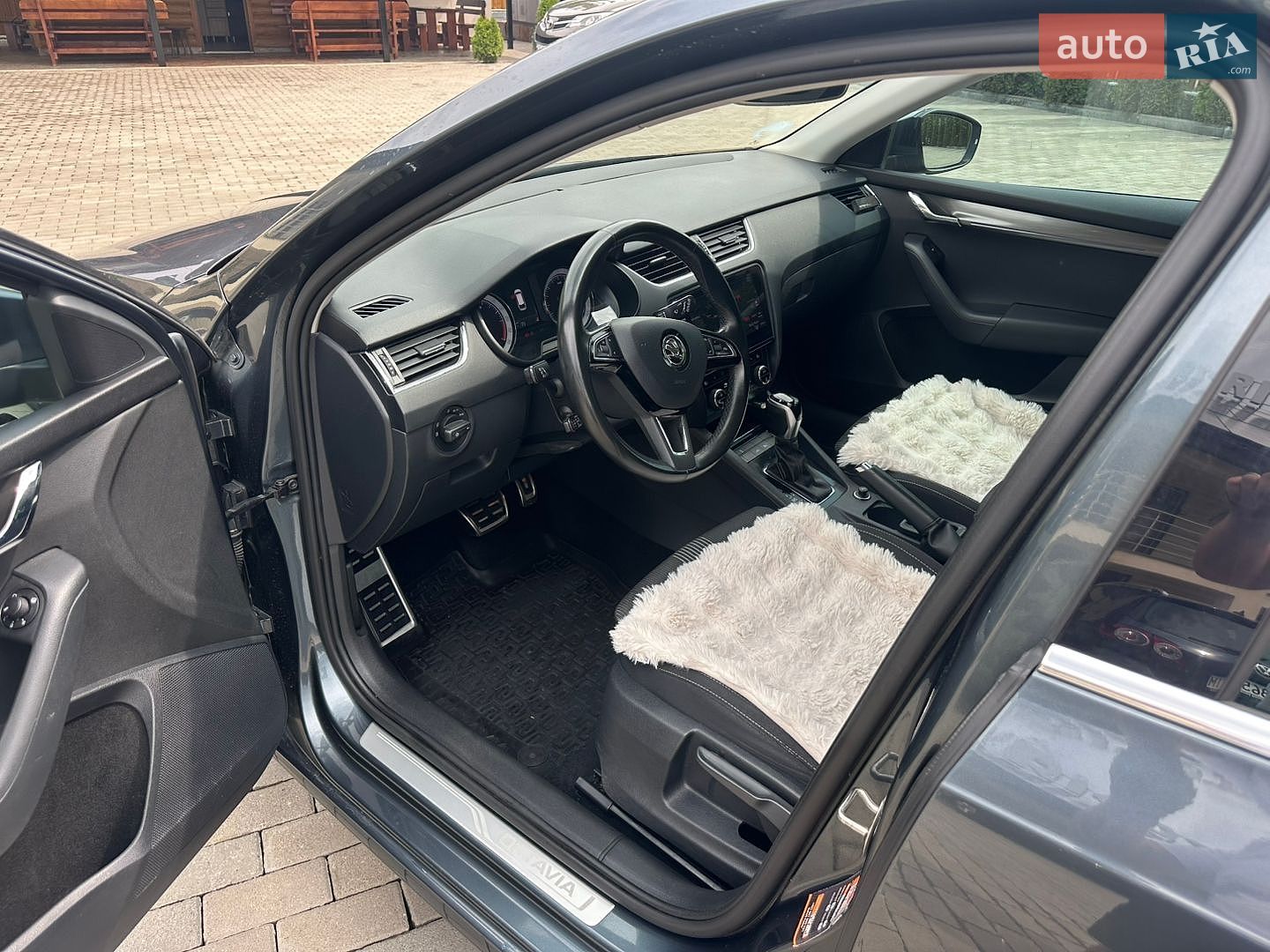 Skoda Octavia 2018 VIN TMBJJ7NE3J0249277 фото оголошення 29 з 67