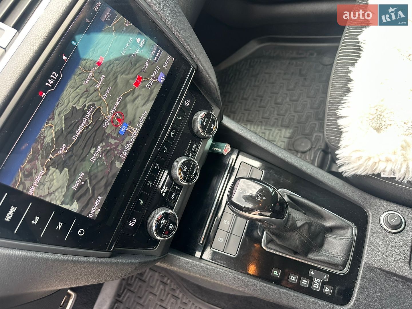 Skoda Octavia 2018 VIN TMBJJ7NE3J0249277 фото оголошення 32 з 67