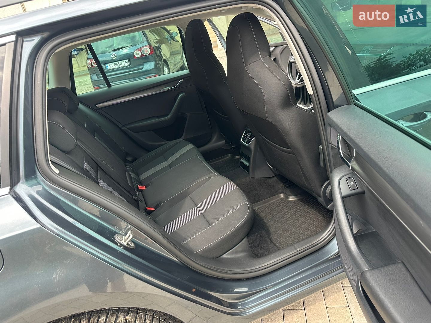 Skoda Octavia 2018 VIN TMBJJ7NE3J0249277 фото оголошення 40 з 67
