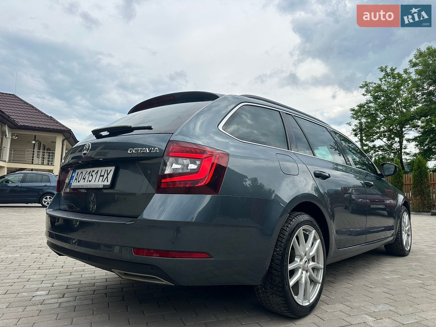 Skoda Octavia 2018 VIN TMBJJ7NE3J0249277 фото оголошення 50 з 67