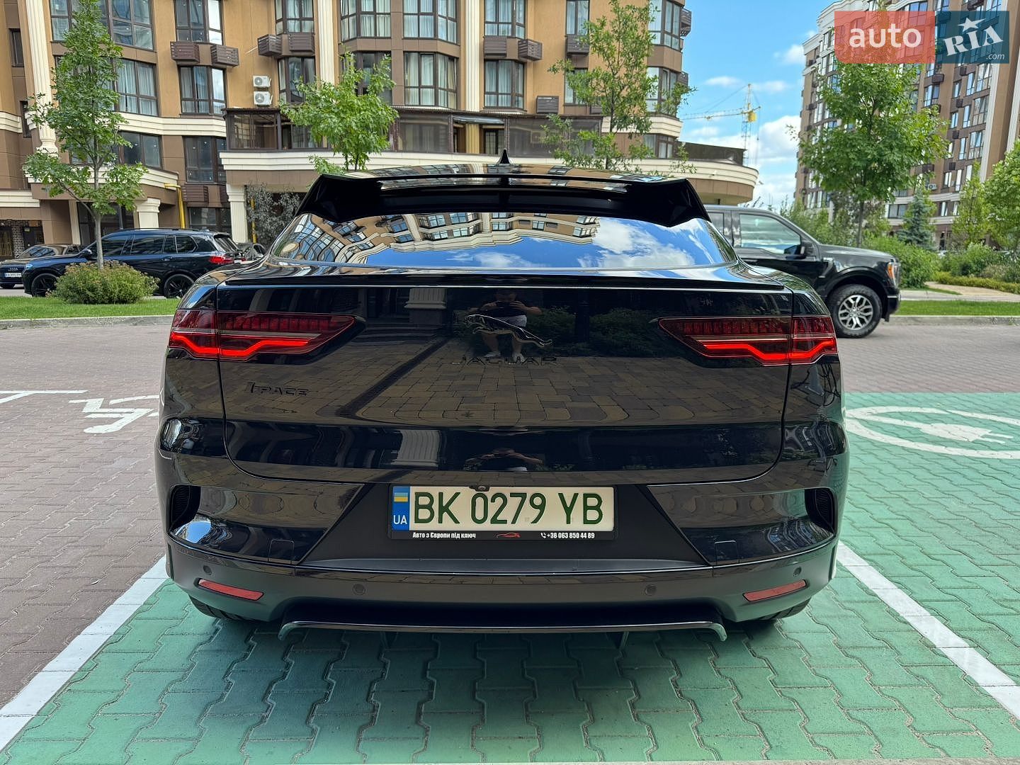 Jaguar I-Pace 2022 VIN SADHA2B14P1625396 фото оголошення 8 з 41