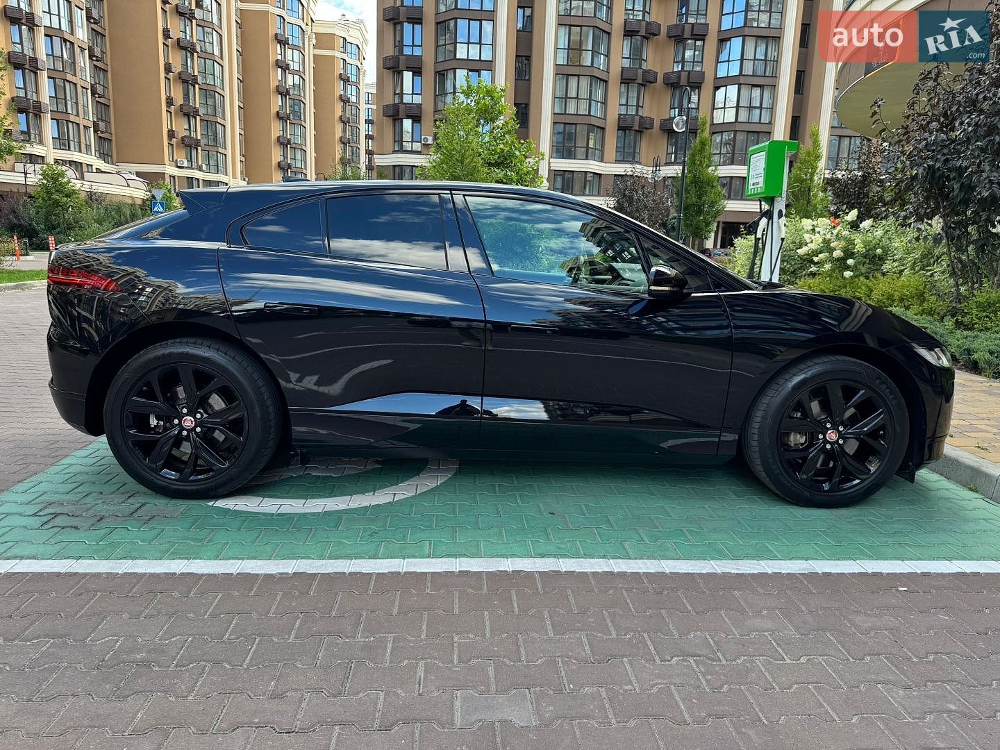 Jaguar I-Pace 2022 VIN SADHA2B14P1625396 фото оголошення 15 з 41