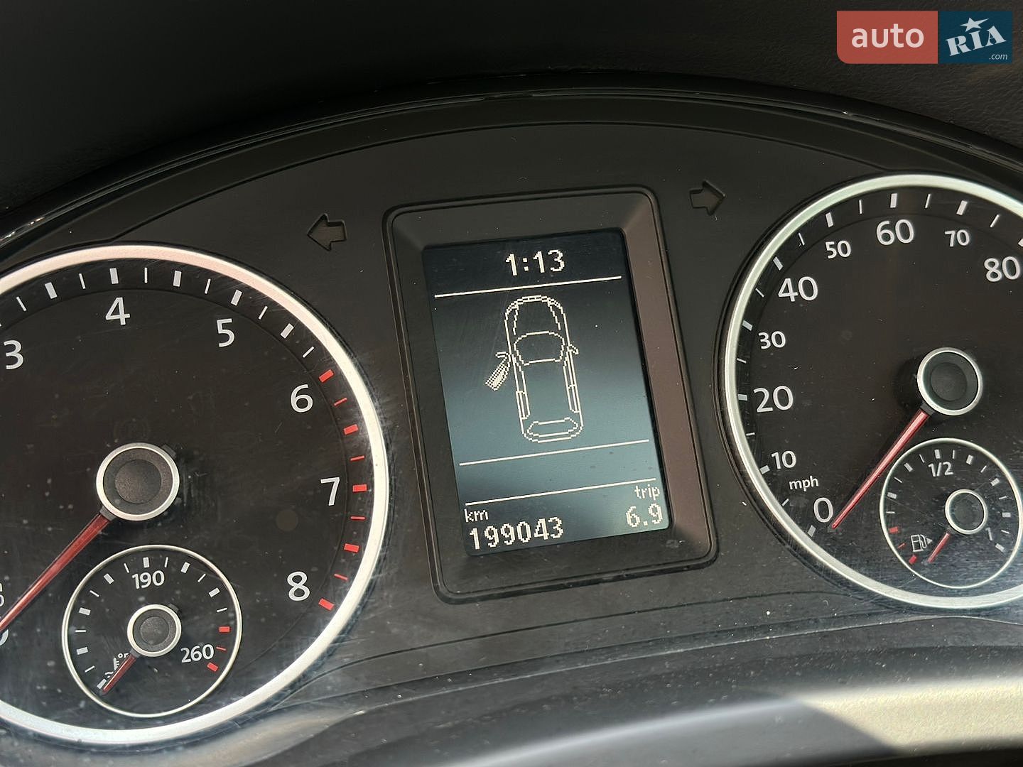 Volkswagen Tiguan 2010 VIN WVGAV9AX3AW003197 фото оголошення 16 з 36