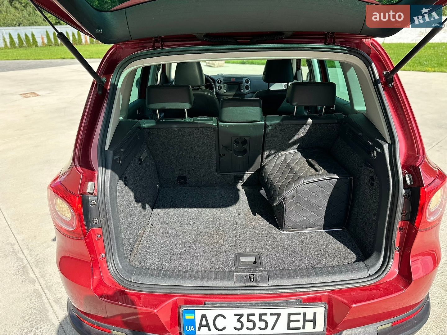 Volkswagen Tiguan 2010 VIN WVGAV9AX3AW003197 фото оголошення 24 з 36