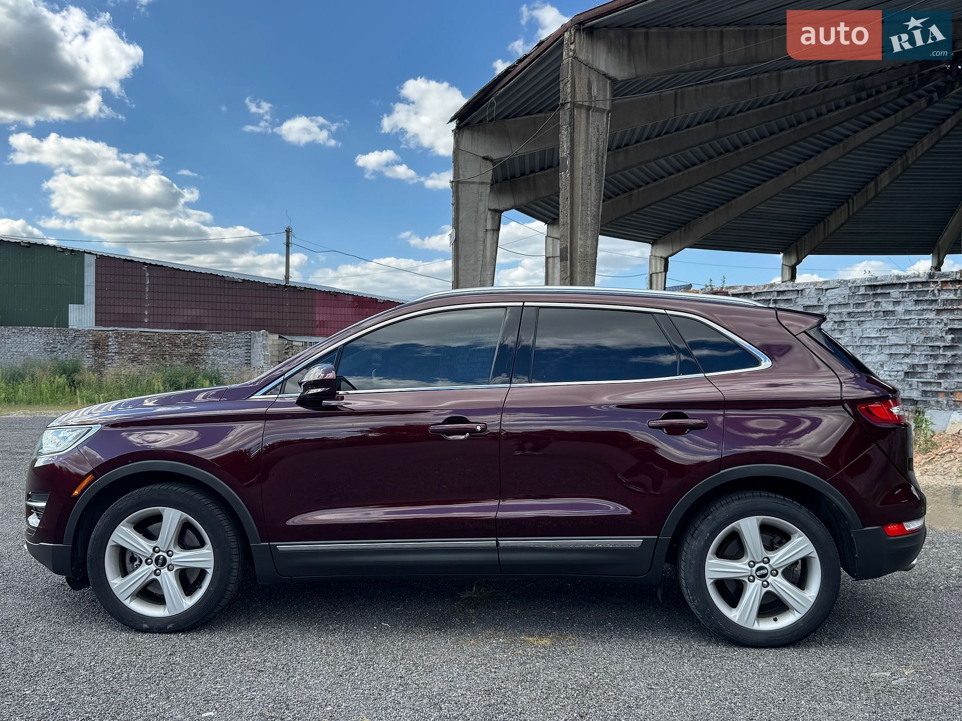 Lincoln MKC 2016 VIN 5LMCJ1C94GUJ24410 фото оголошення 37 з 65